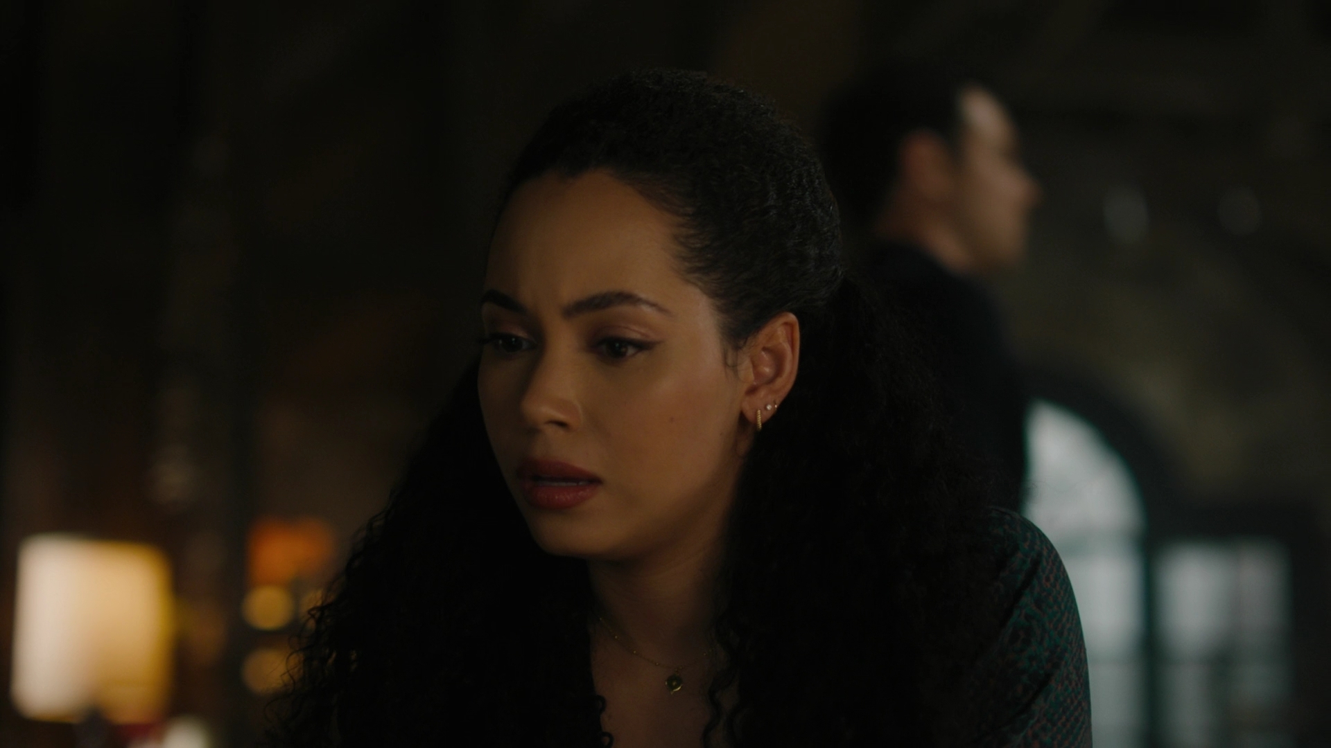 Charmed-Online-dot-nl_Charmed2x02SomeonesGoingToDie0536.jpg