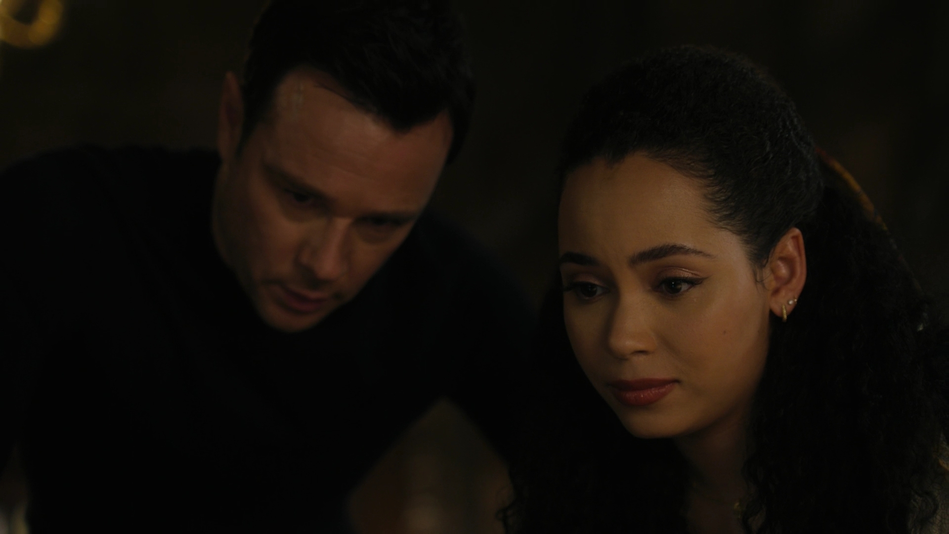 Charmed-Online-dot-nl_Charmed2x02SomeonesGoingToDie0576.jpg