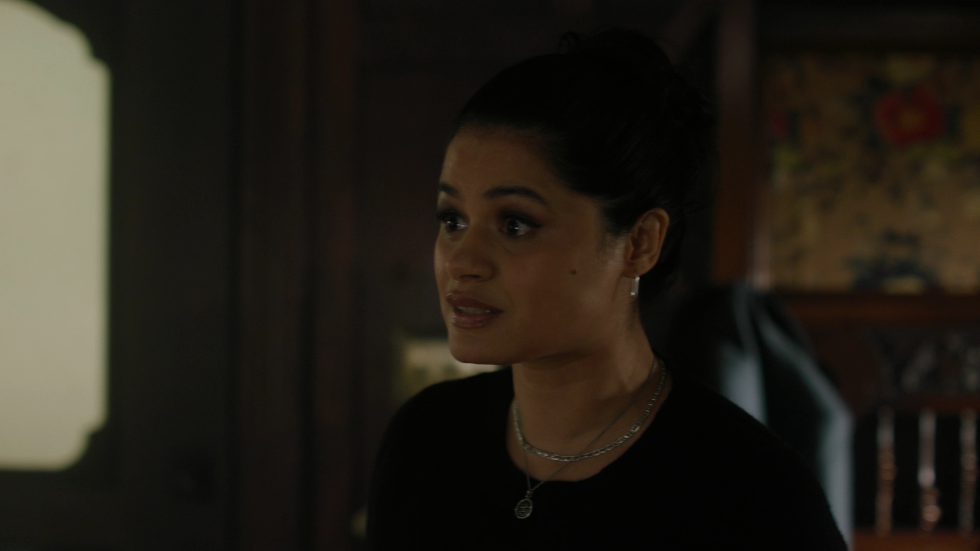 Charmed-Online-dot-nl_Charmed2x02SomeonesGoingToDie0668.jpg