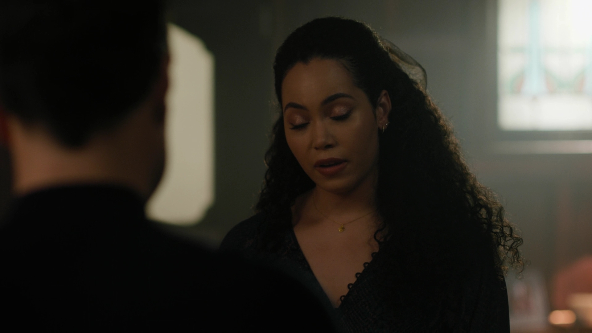 Charmed-Online-dot-nl_Charmed2x02SomeonesGoingToDie0682.jpg