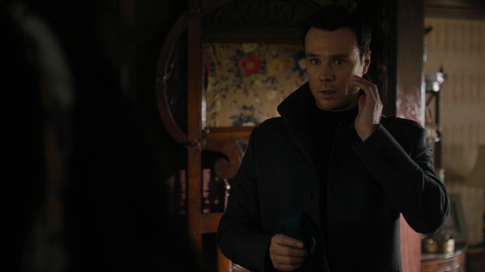 Charmed-Online-dot-nl_Charmed2x02SomeonesGoingToDie0730.jpg