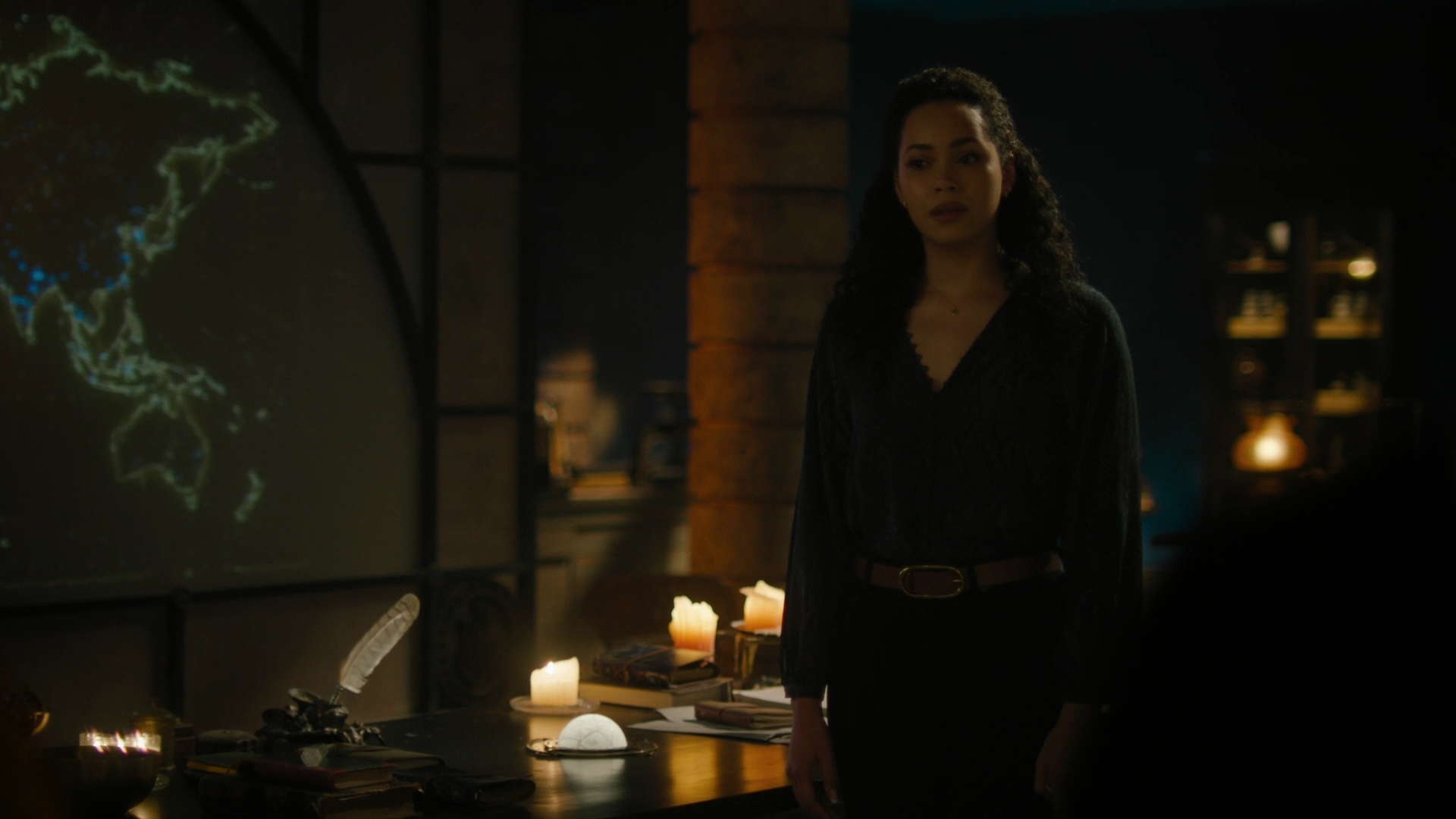 Charmed-Online-dot-nl_Charmed2x02SomeonesGoingToDie0850.jpg