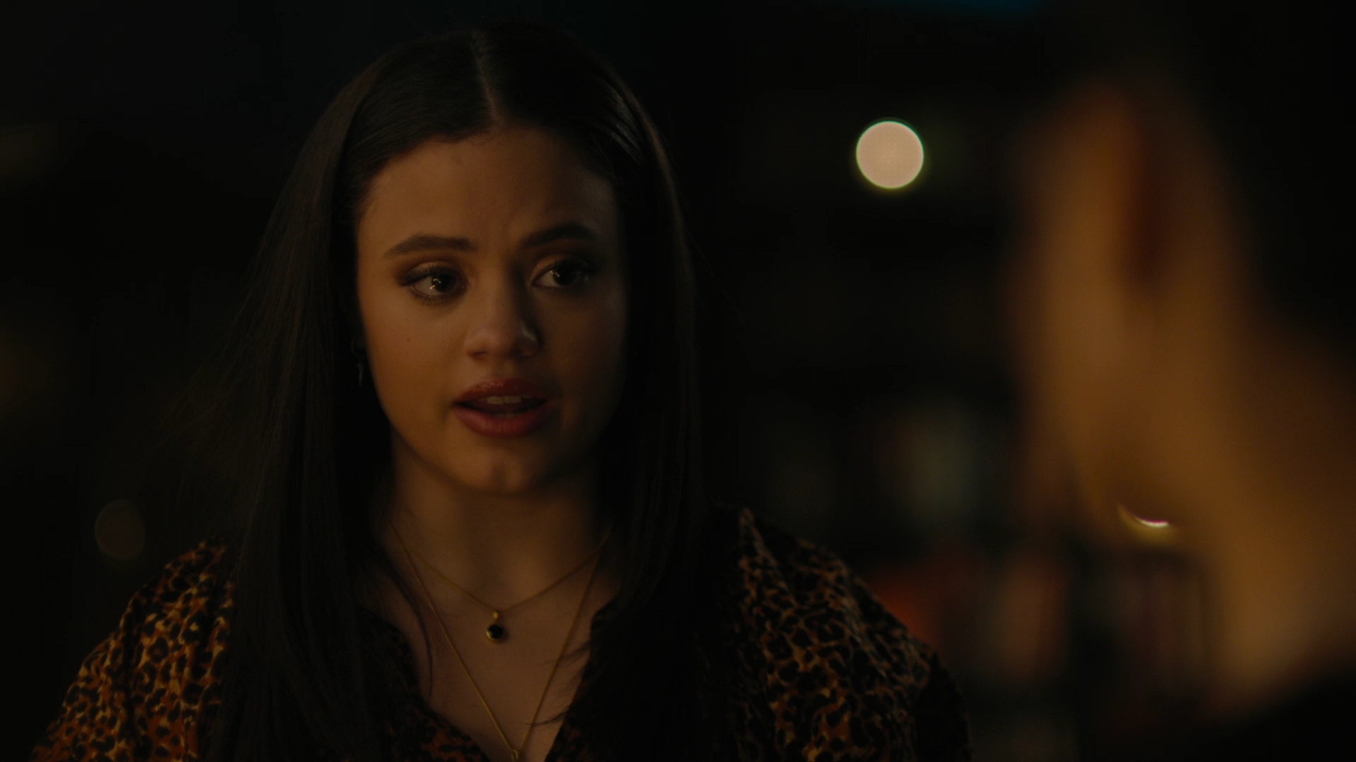 Charmed-Online-dot-nl_Charmed2x02SomeonesGoingToDie0904.jpg
