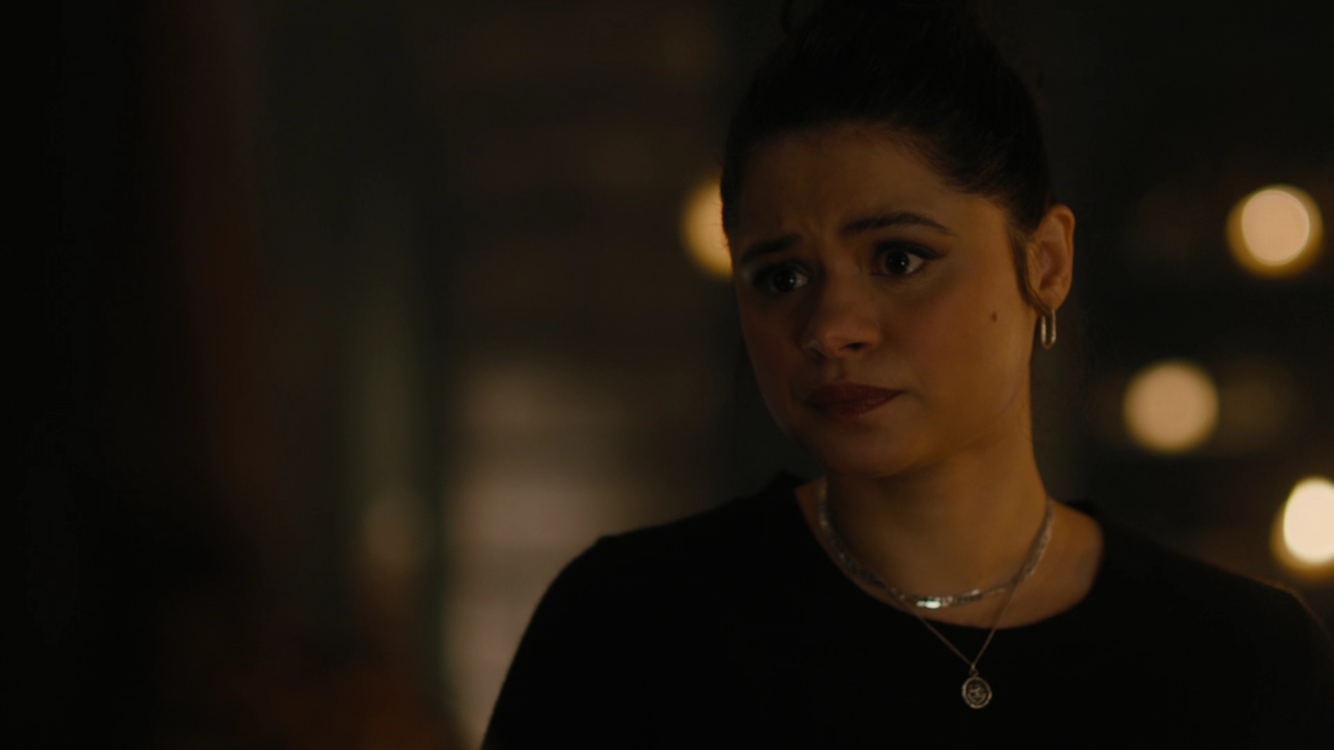 Charmed-Online-dot-nl_Charmed2x02SomeonesGoingToDie0908.jpg