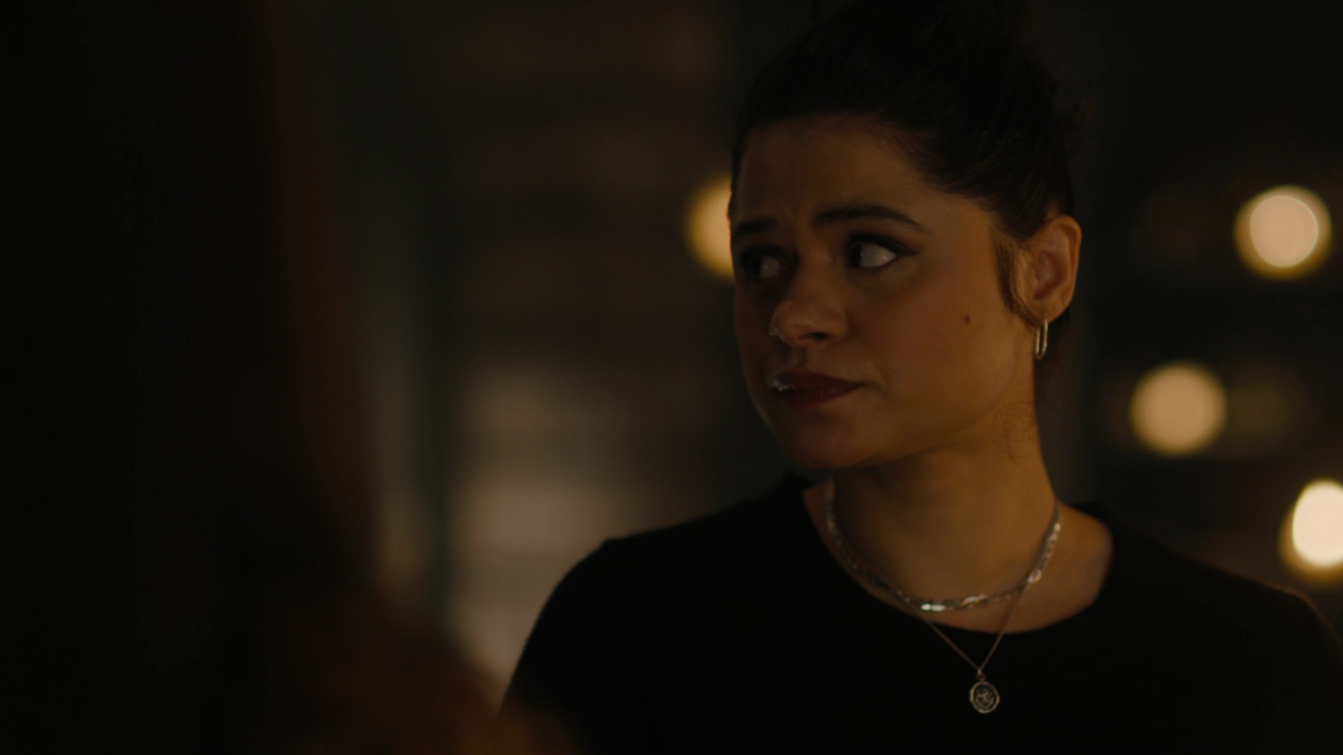 Charmed-Online-dot-nl_Charmed2x02SomeonesGoingToDie0909.jpg