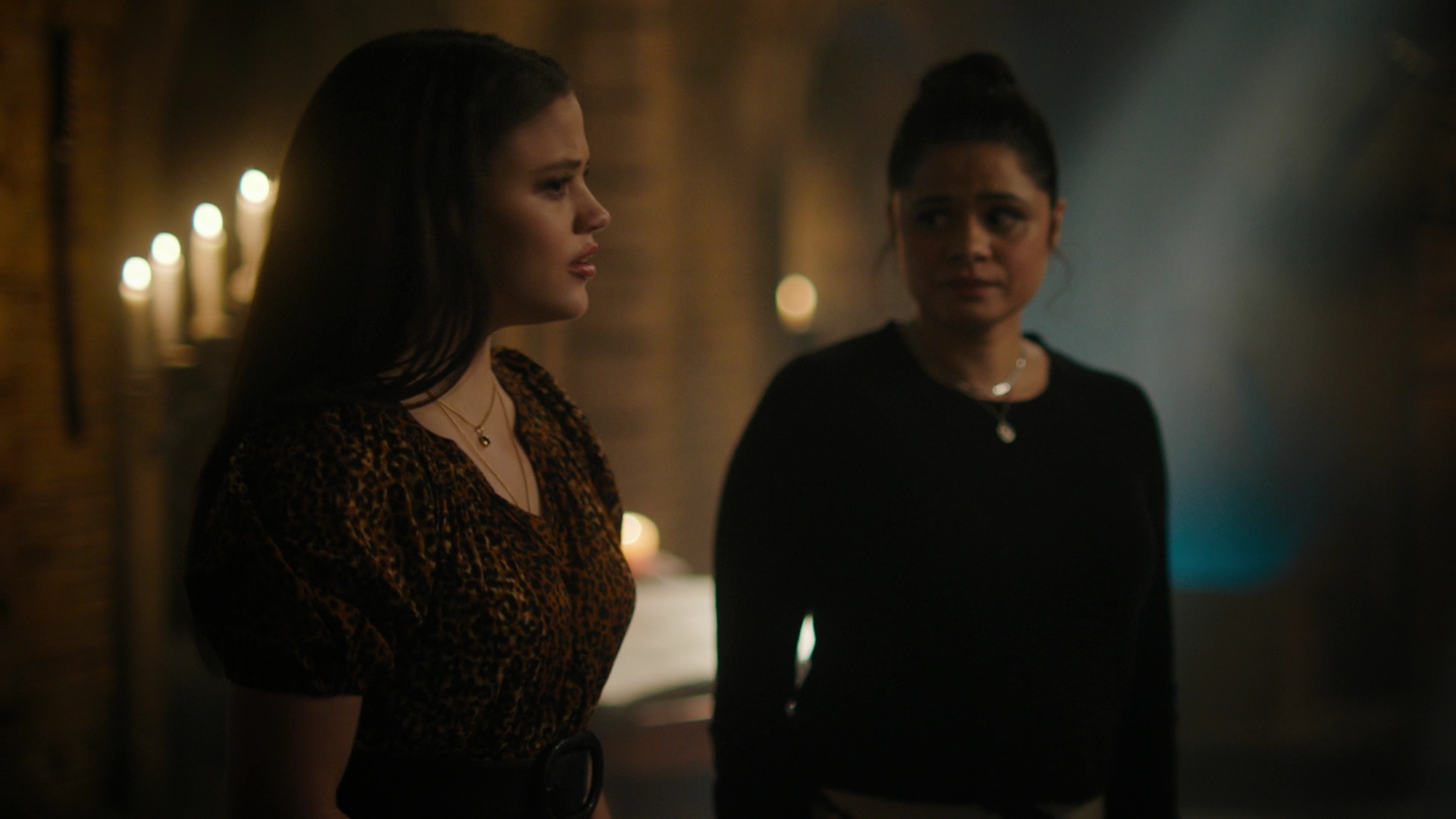 Charmed-Online-dot-nl_Charmed2x02SomeonesGoingToDie1464.jpg
