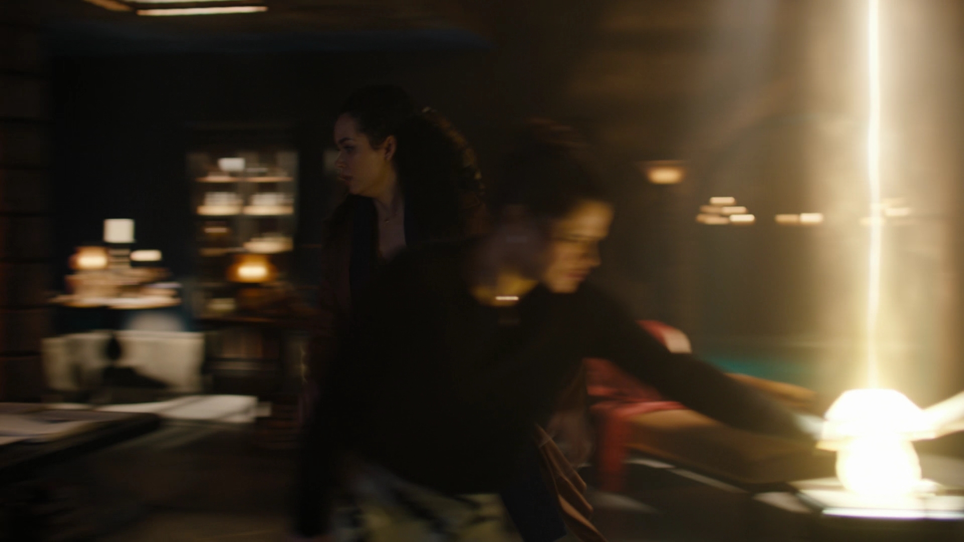 Charmed-Online-dot-nl_Charmed2x02SomeonesGoingToDie1494.jpg