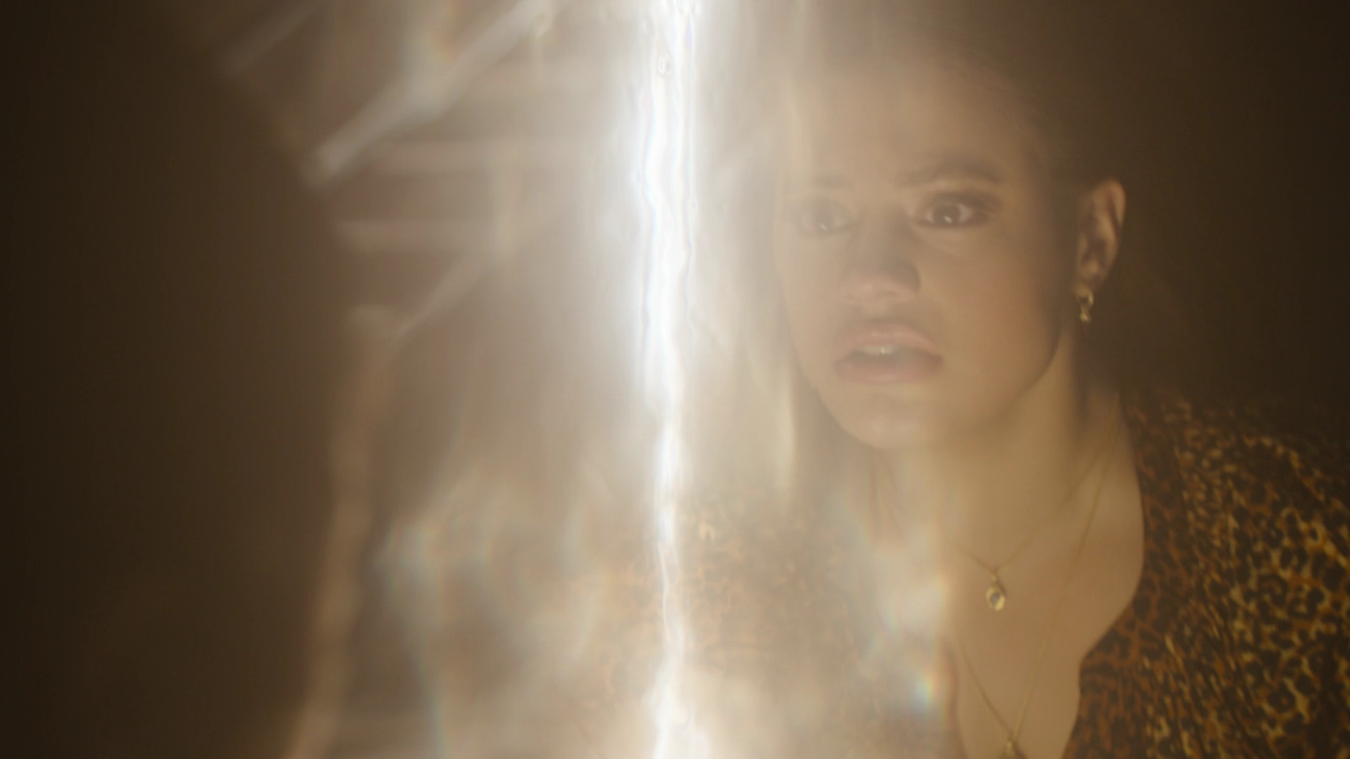 Charmed-Online-dot-nl_Charmed2x02SomeonesGoingToDie1519.jpg