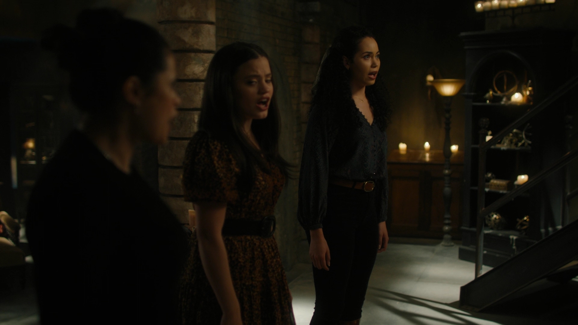 Charmed-Online-dot-nl_Charmed2x02SomeonesGoingToDie1783.jpg