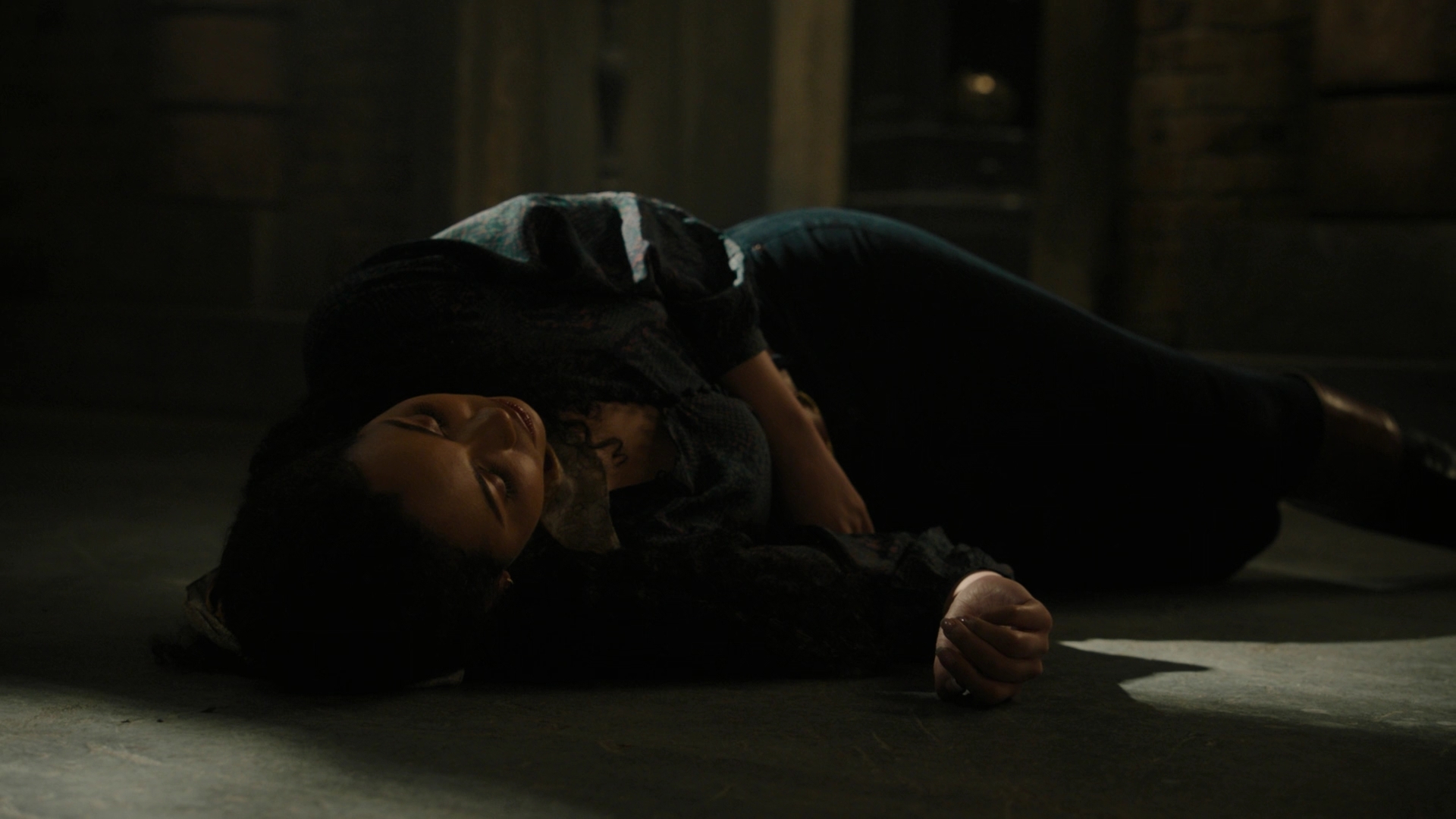 Charmed-Online-dot-nl_Charmed2x02SomeonesGoingToDie1791.jpg