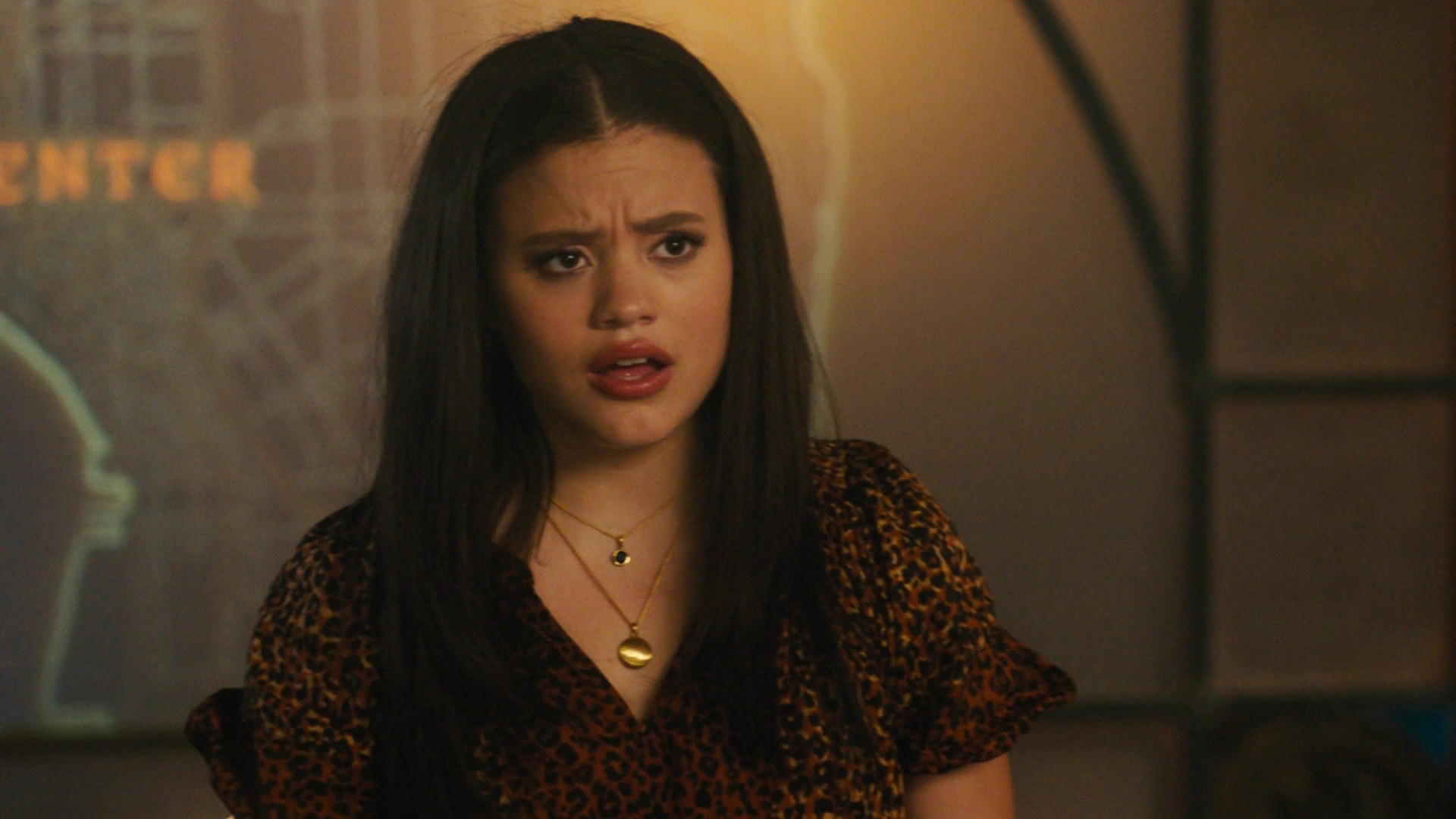 Charmed-Online-dot-nl_Charmed2x02SomeonesGoingToDie1851.jpg