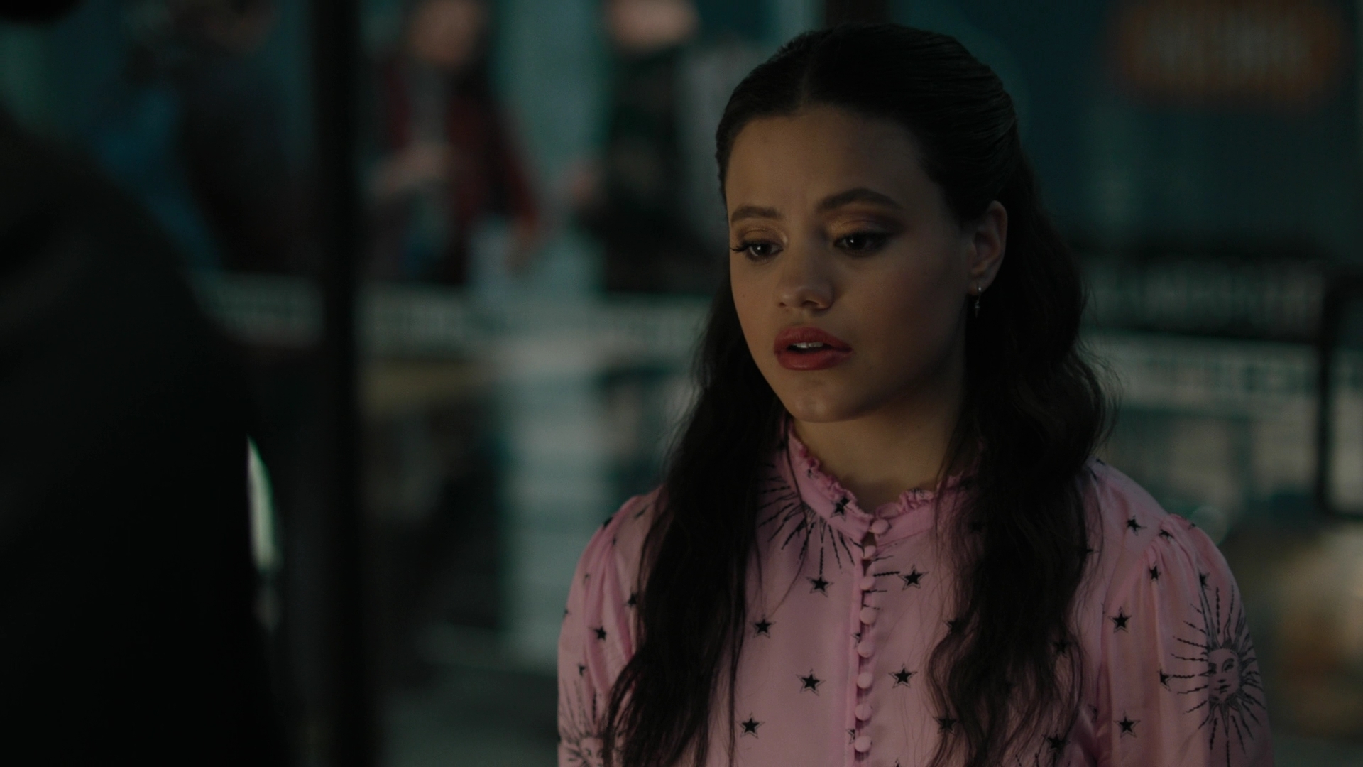 Charmed-Online-dot-nl_Charmed2x02SomeonesGoingToDie2055.jpg