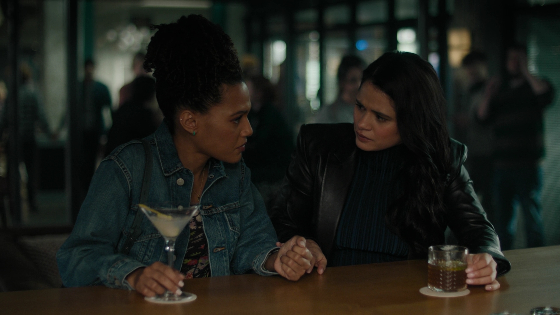 Charmed-Online-dot-nl_Charmed2x02SomeonesGoingToDie2108.jpg