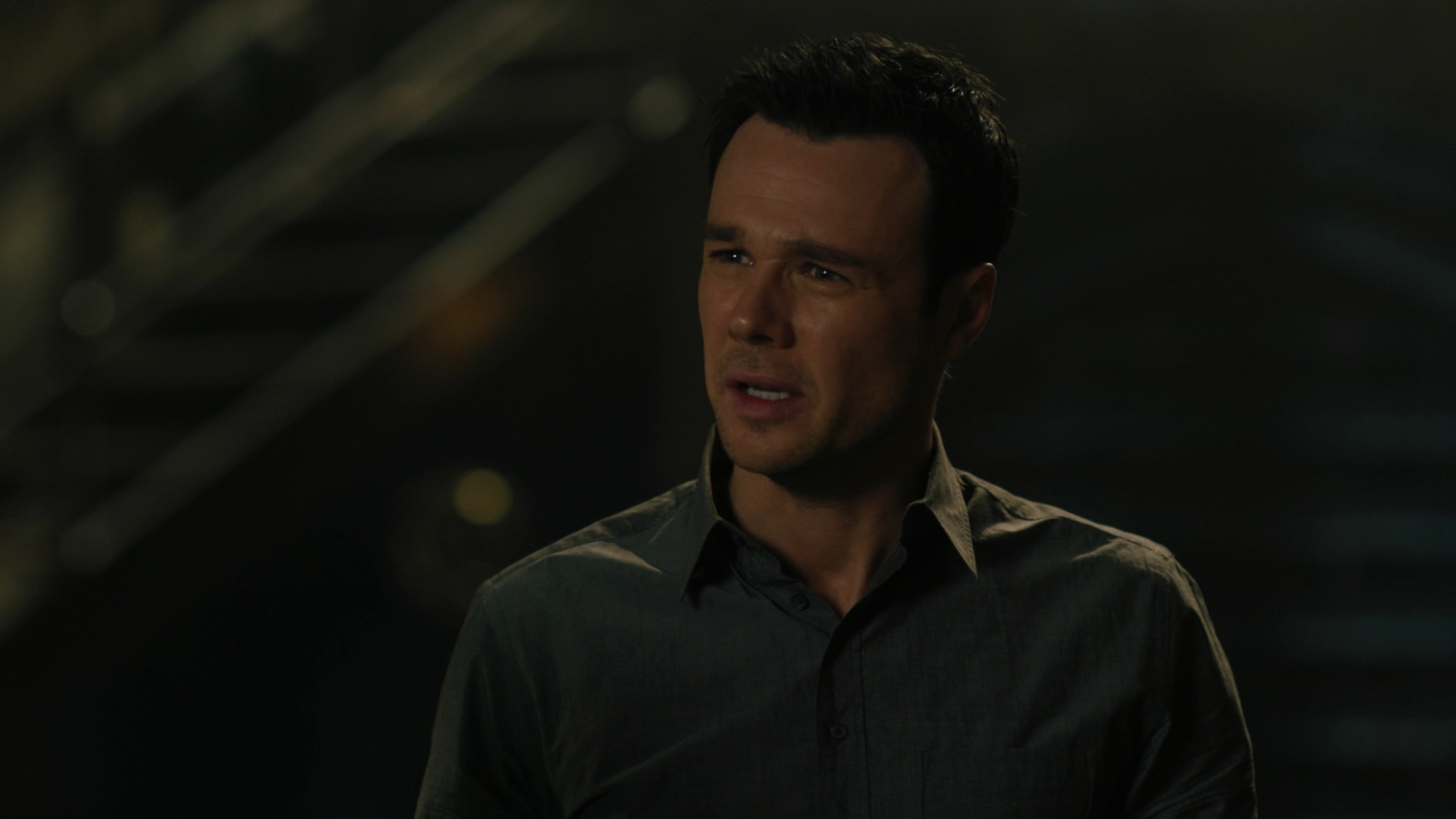 Charmed-Online-dot-nl_Charmed2x02SomeonesGoingToDie2155.jpg