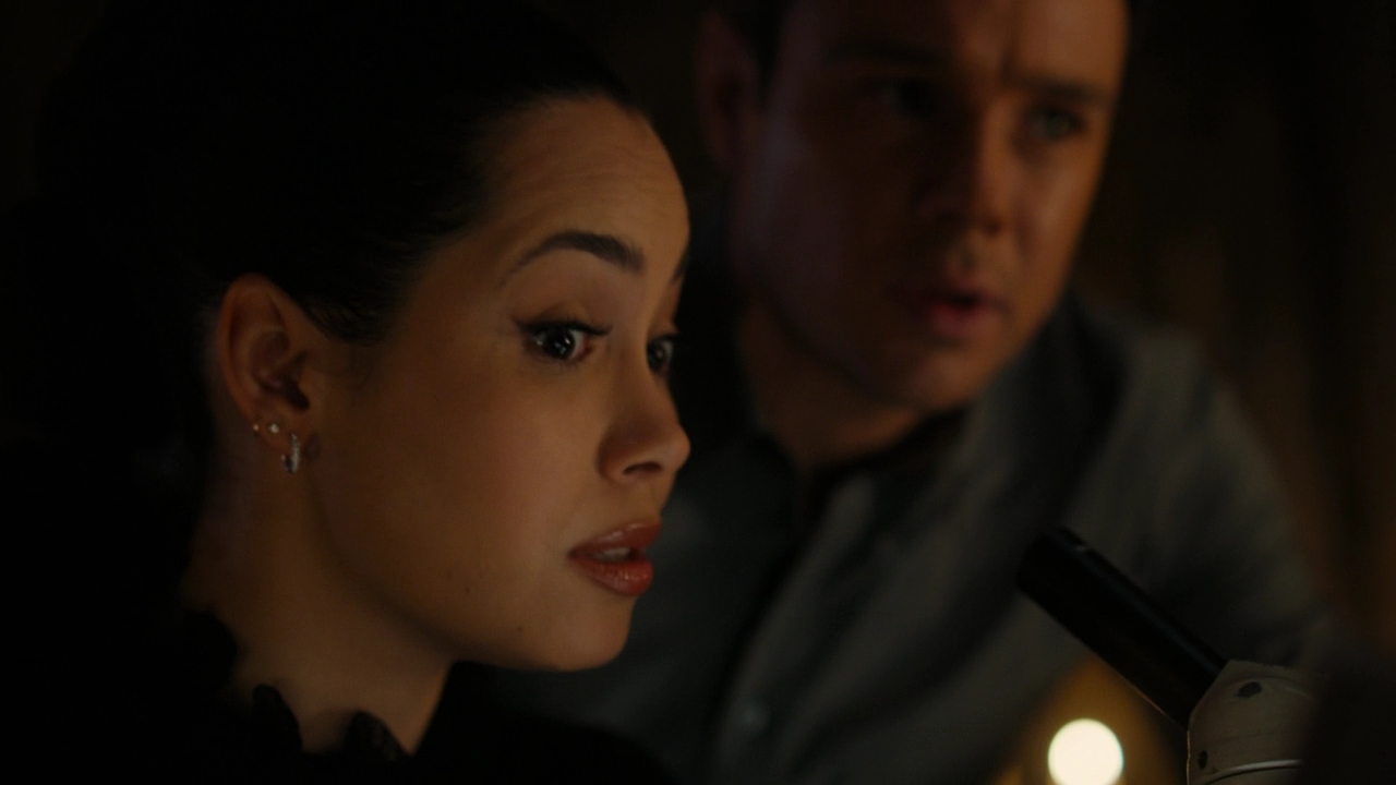 Charmed-Online-dot-nl_Charmed3x03Triage0735.jpg