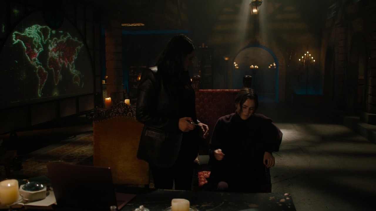 Charmed-Online-dot-nl_Charmed3x03Triage0887.jpg