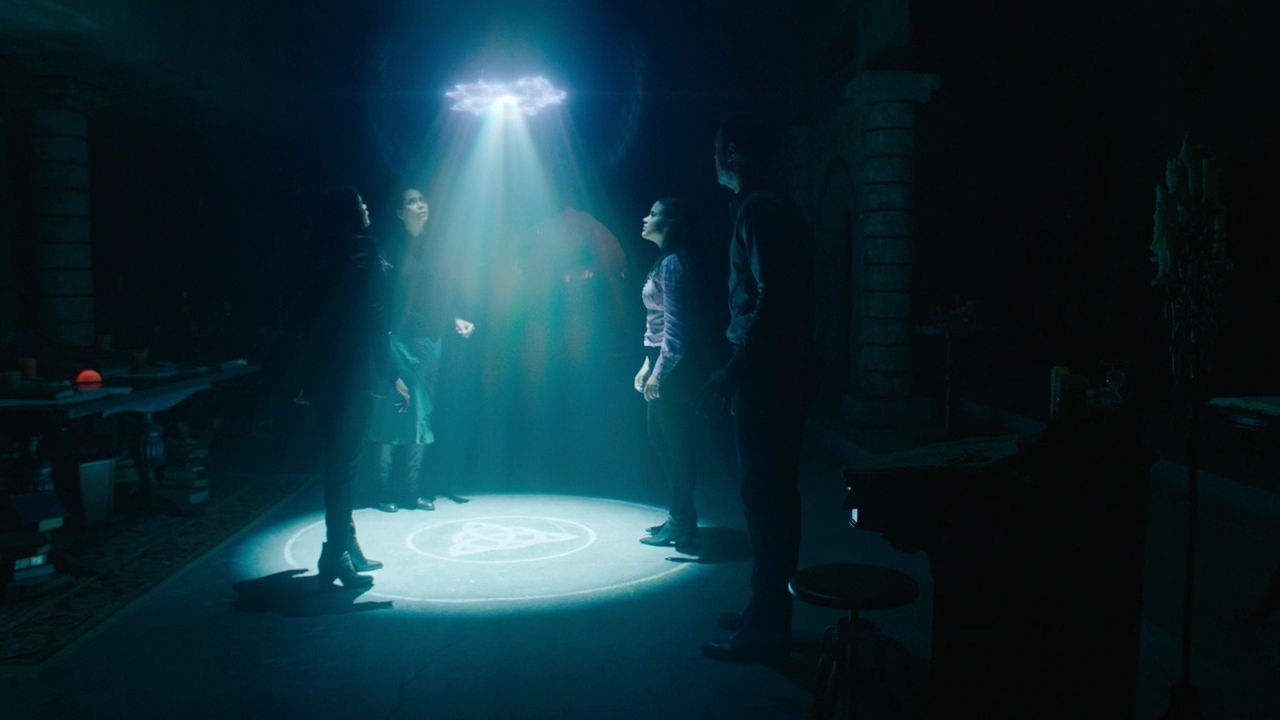 Charmed-Online-dot-nl_Charmed3x03Triage1807.jpg
