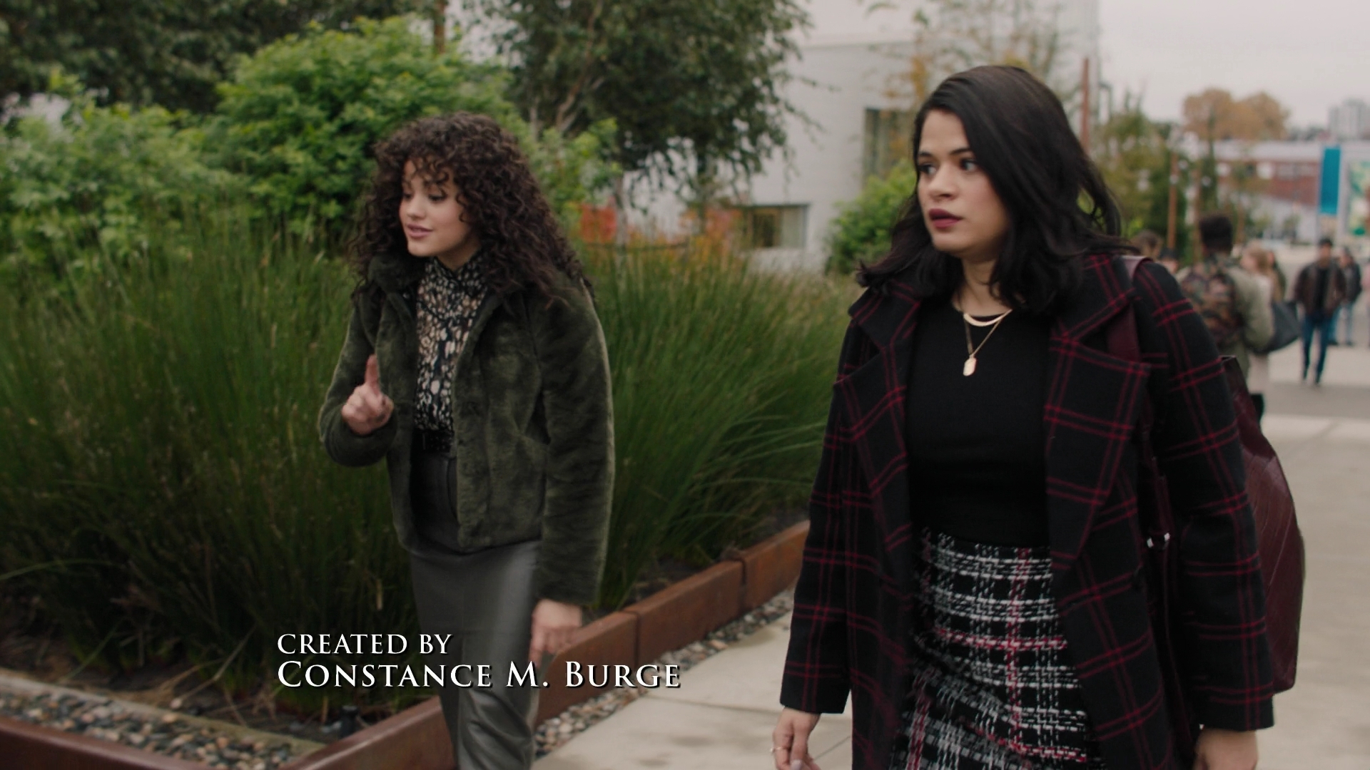 Charmed-Online-dot-nl_Charmed3x04YouCantTouchThis0238.jpg