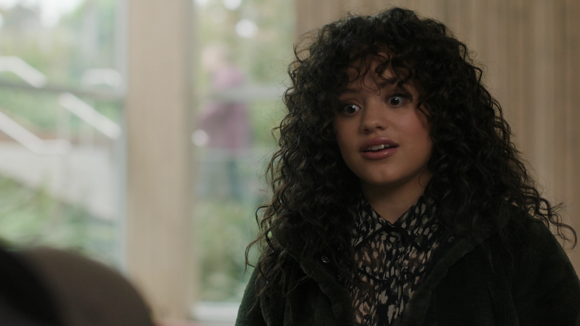 Charmed-Online-dot-nl_Charmed3x04YouCantTouchThis0321.jpg