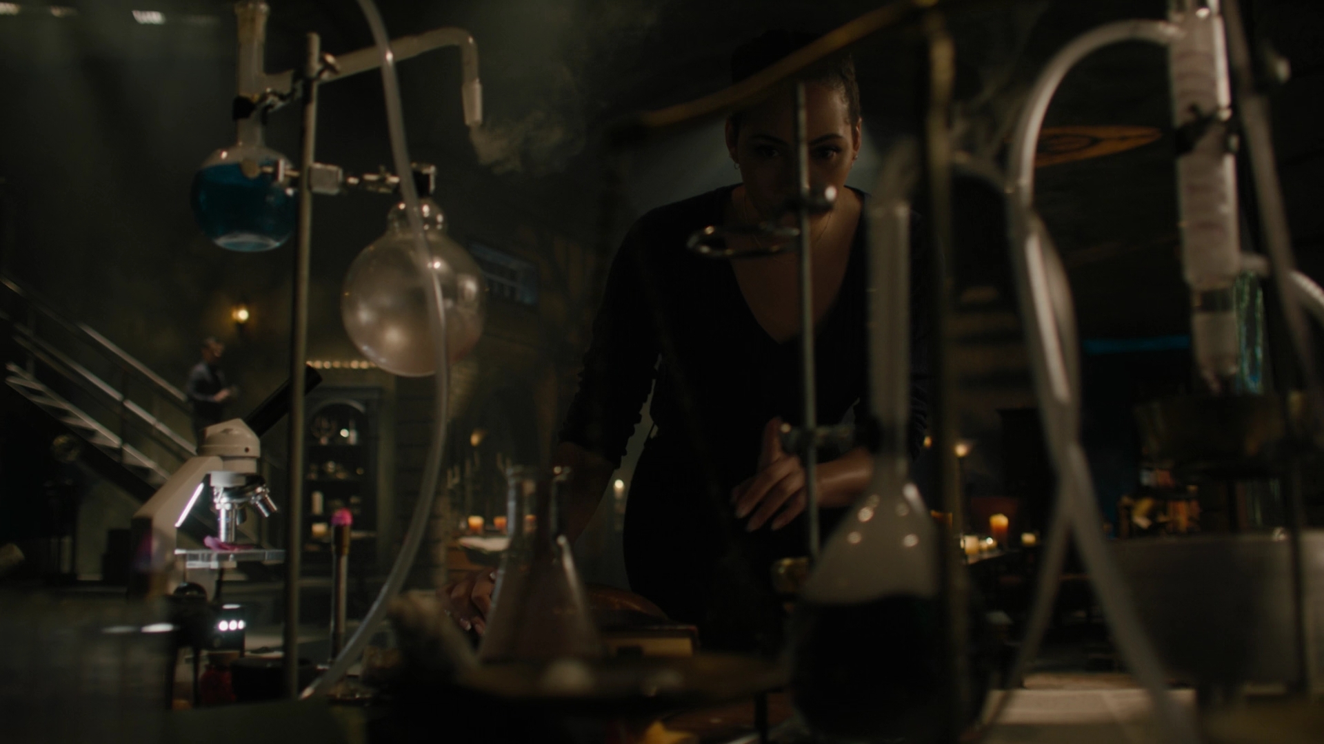 Charmed-Online-dot-nl_Charmed3x04YouCantTouchThis0591.jpg