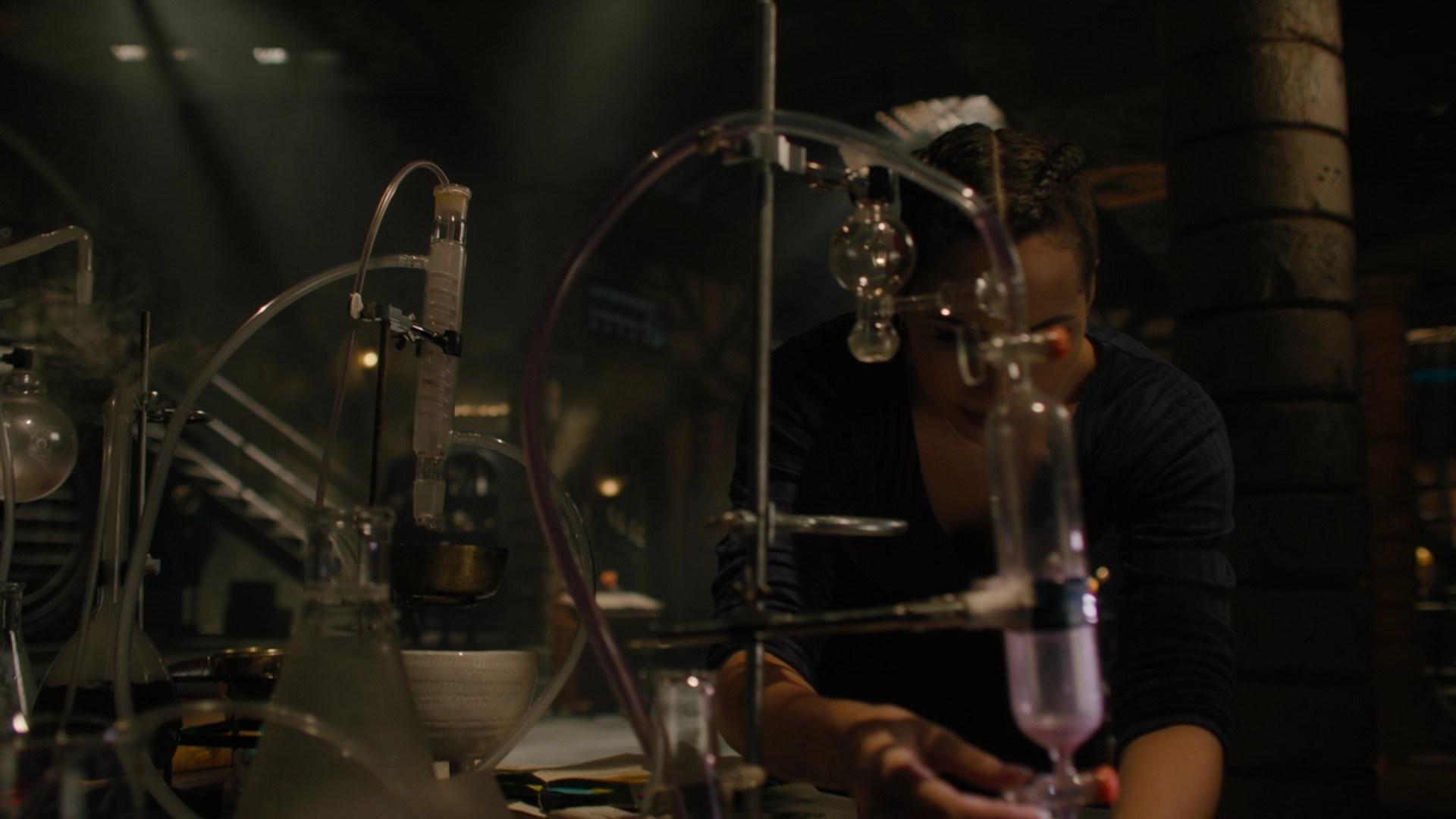 Charmed-Online-dot-nl_Charmed3x04YouCantTouchThis0595.jpg Charmed-Online-dot-nl_Charmed3x04YouCantTouchThis0595.jpg