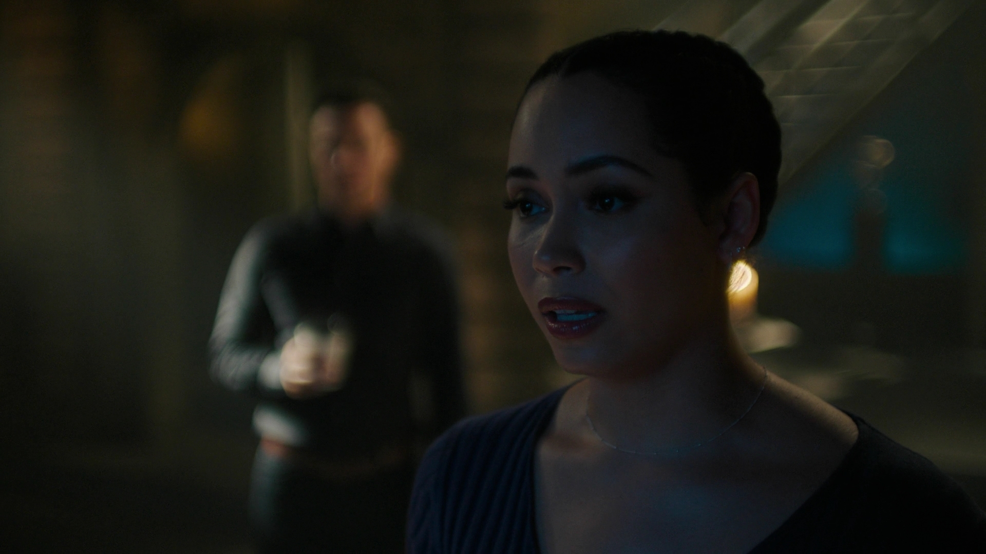 Charmed-Online-dot-nl_Charmed3x04YouCantTouchThis0620.jpg