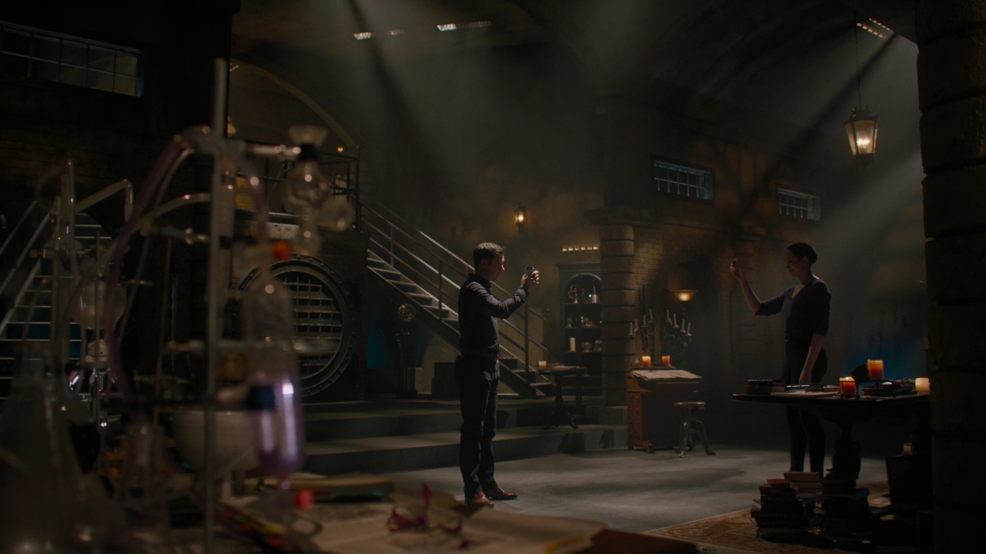 Charmed-Online-dot-nl_Charmed3x04YouCantTouchThis0677.jpg