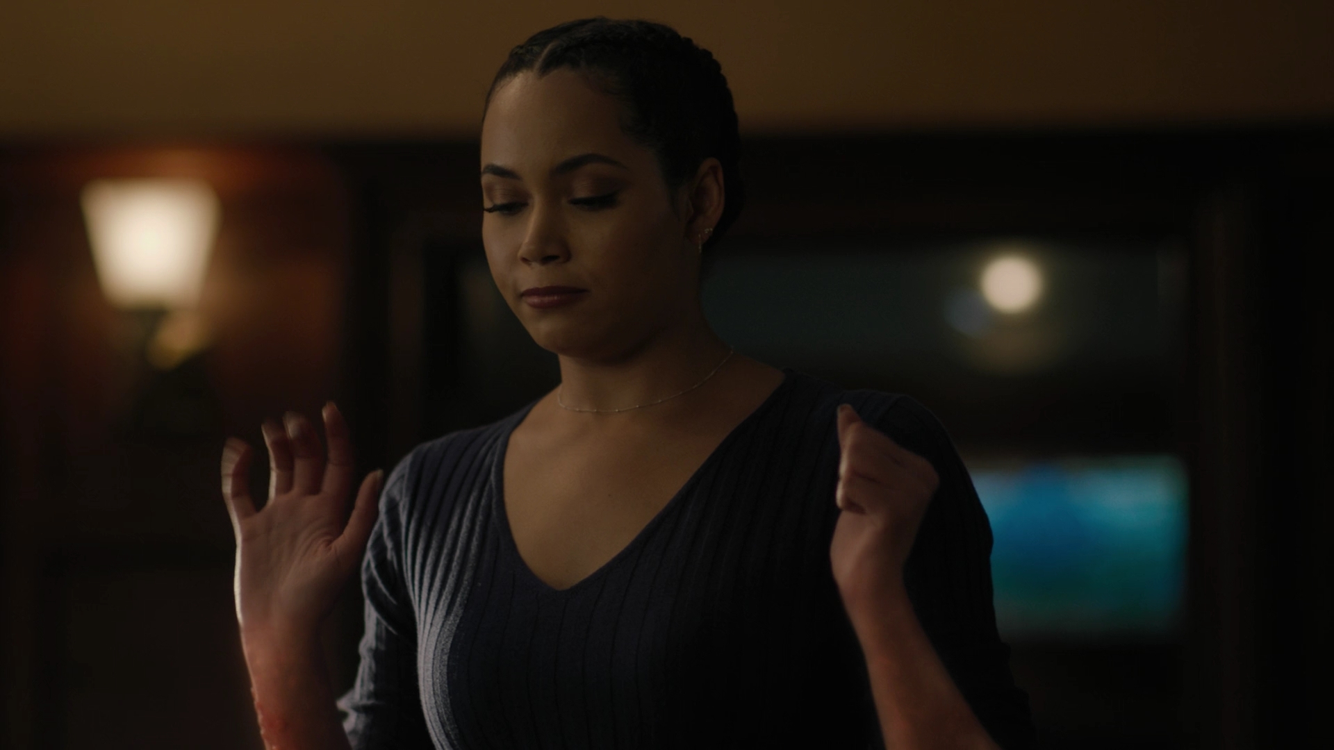 Charmed-Online-dot-nl_Charmed3x04YouCantTouchThis0708.jpg
