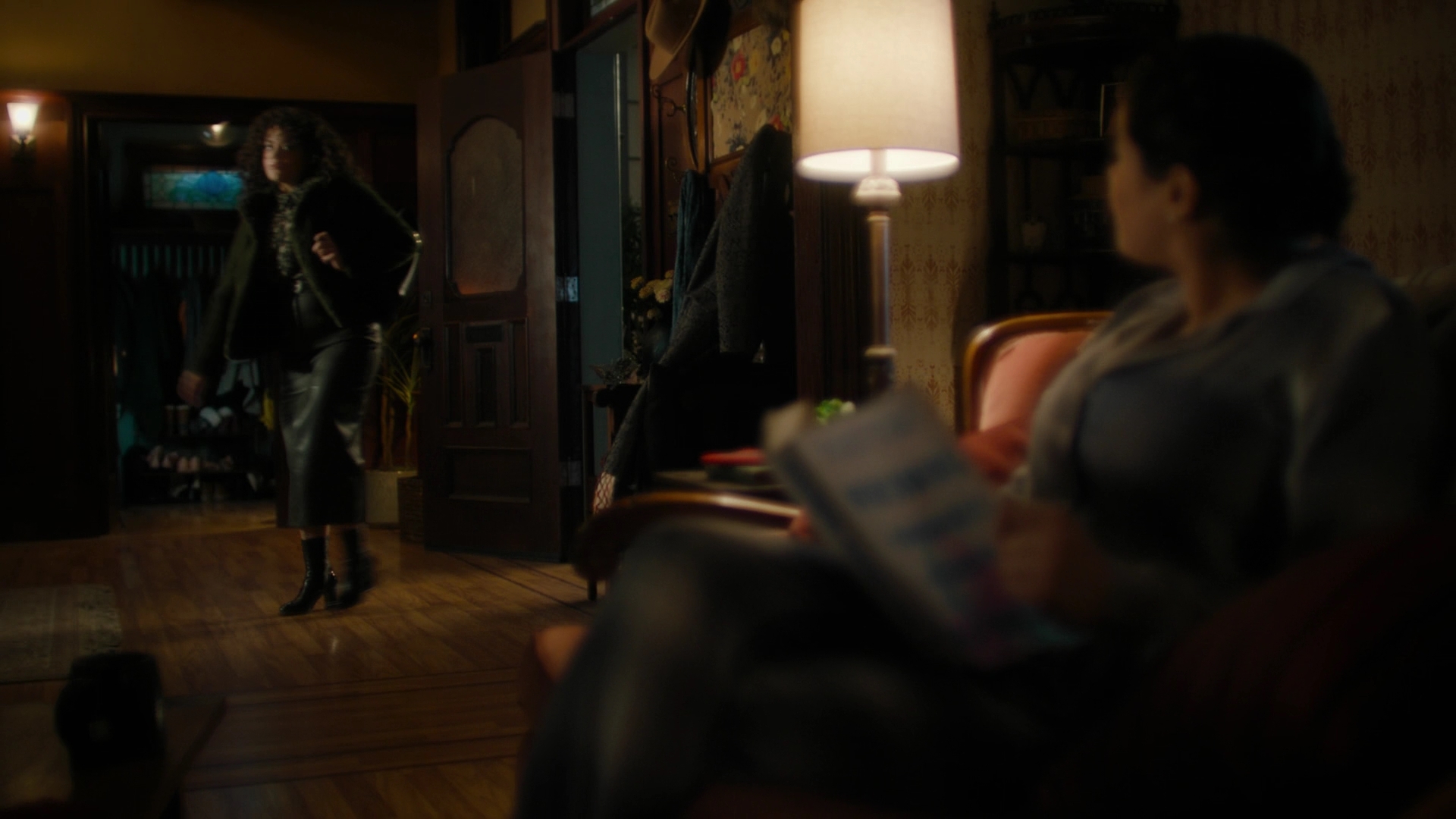 Charmed-Online-dot-nl_Charmed3x04YouCantTouchThis0719.jpg