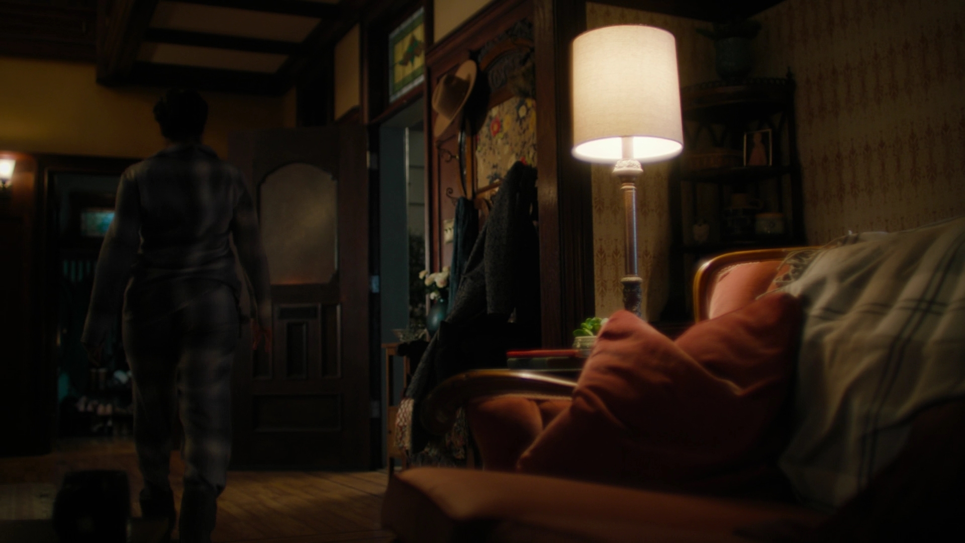 Charmed-Online-dot-nl_Charmed3x04YouCantTouchThis0740.jpg