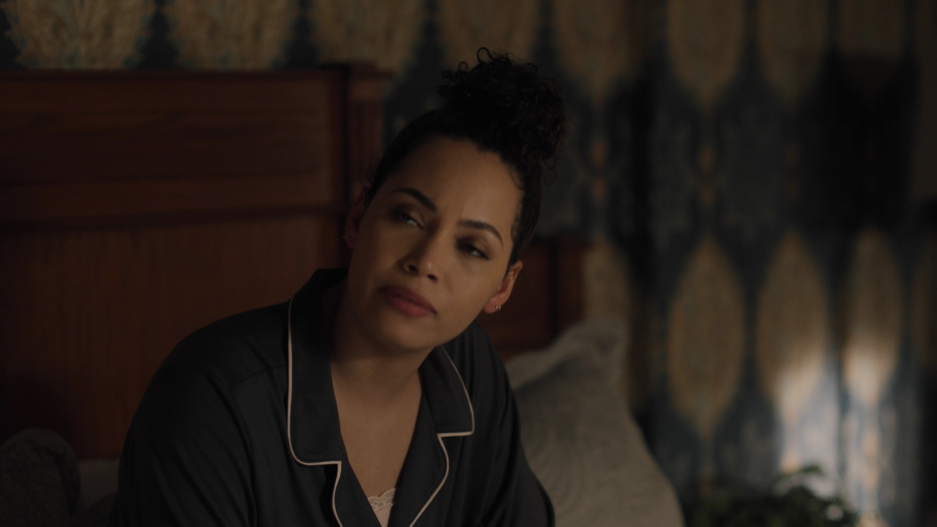 Charmed-Online-dot-nl_Charmed3x04YouCantTouchThis0933.jpg