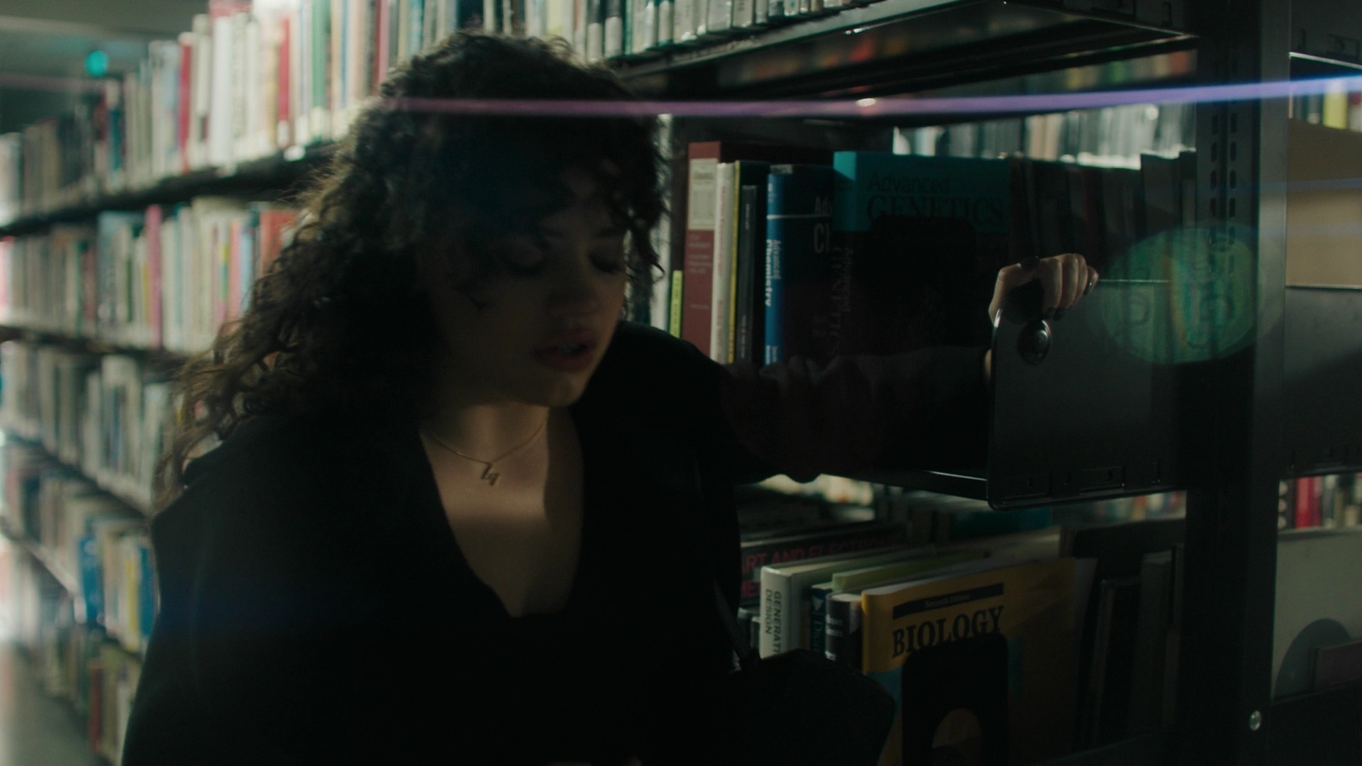 Charmed-Online-dot-nl_Charmed3x04YouCantTouchThis1127.jpg Charmed-Online-dot-nl_Charmed3x04YouCantTouchThis1127.jpg