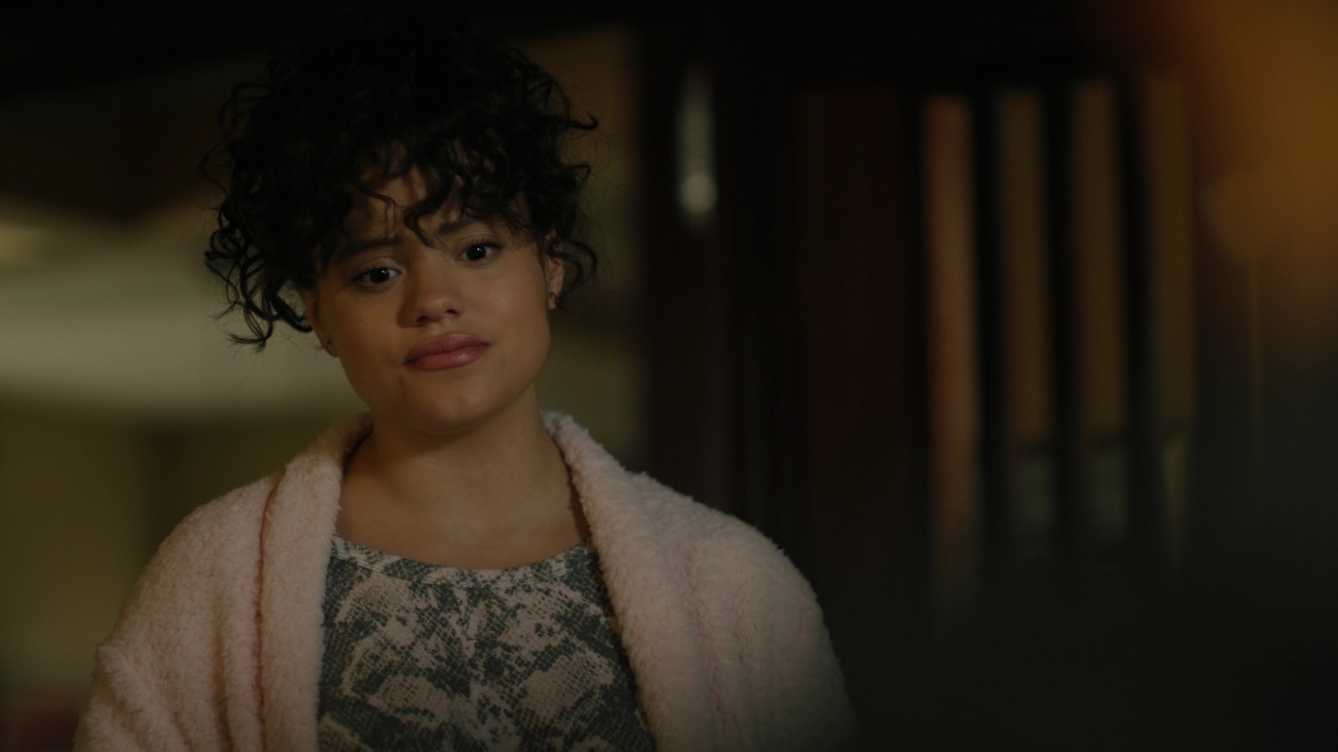 Charmed-Online-dot-nl_Charmed3x04YouCantTouchThis1431.jpg