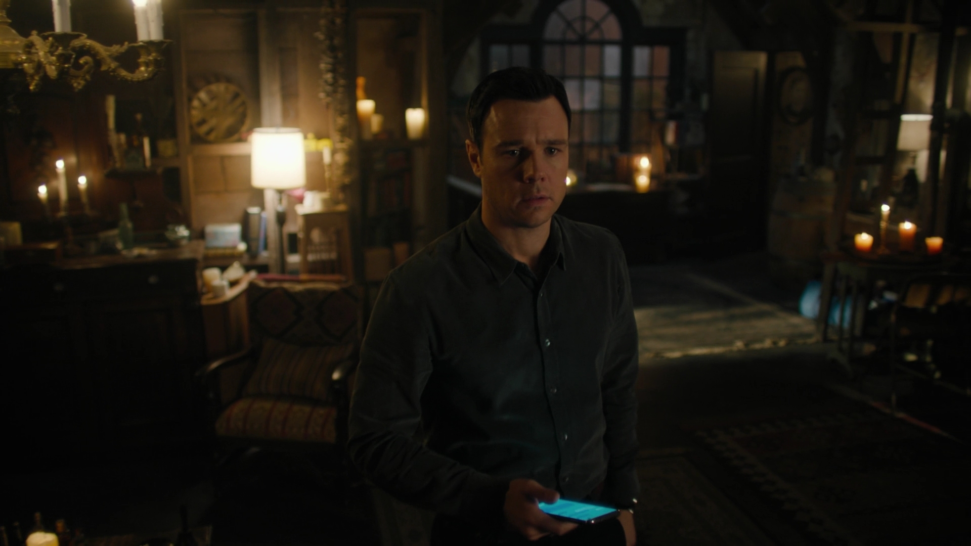 Charmed-Online-dot-nl_Charmed3x04YouCantTouchThis1577.jpg