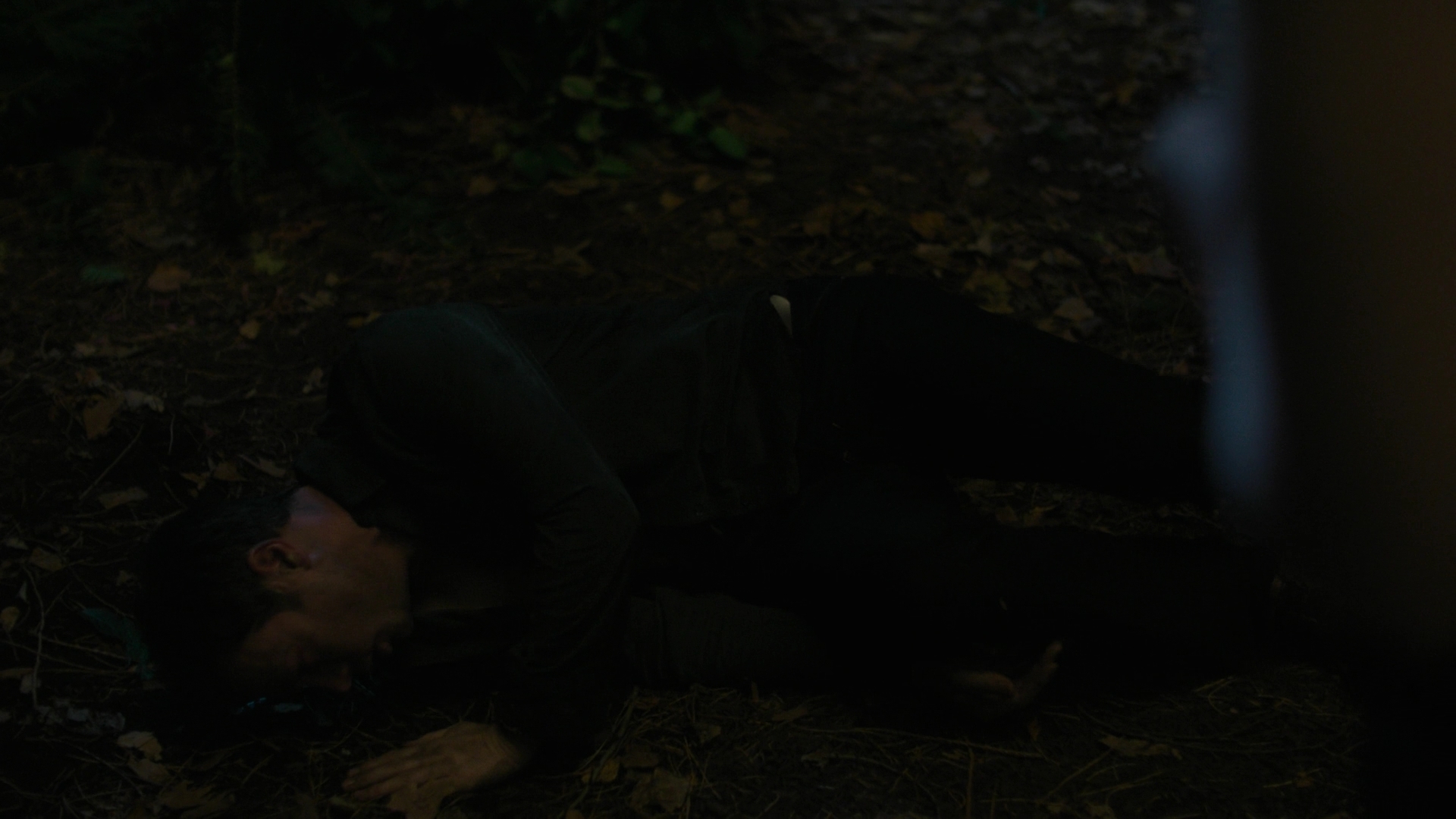 Charmed-Online-dot-nl_Charmed3x04YouCantTouchThis1932.jpg