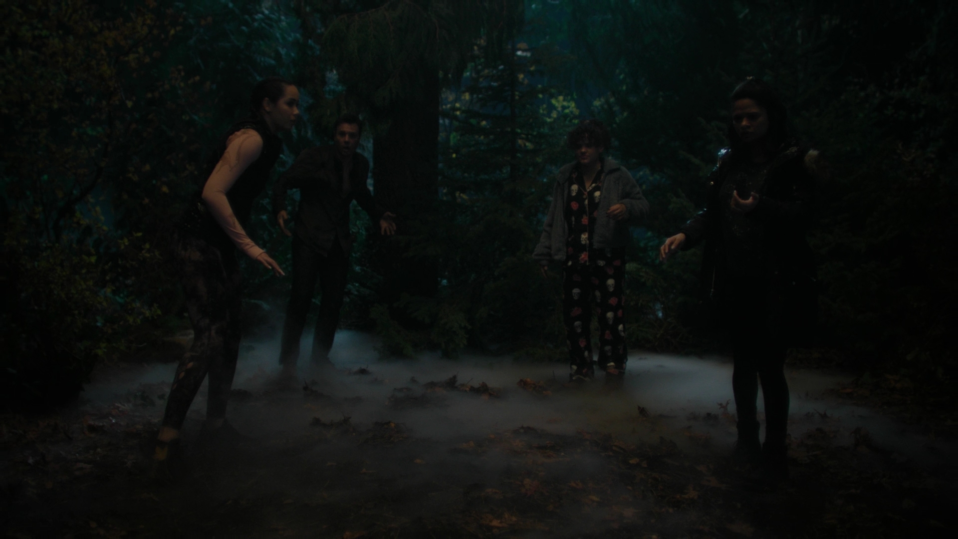 Charmed-Online-dot-nl_Charmed3x04YouCantTouchThis2020.jpg