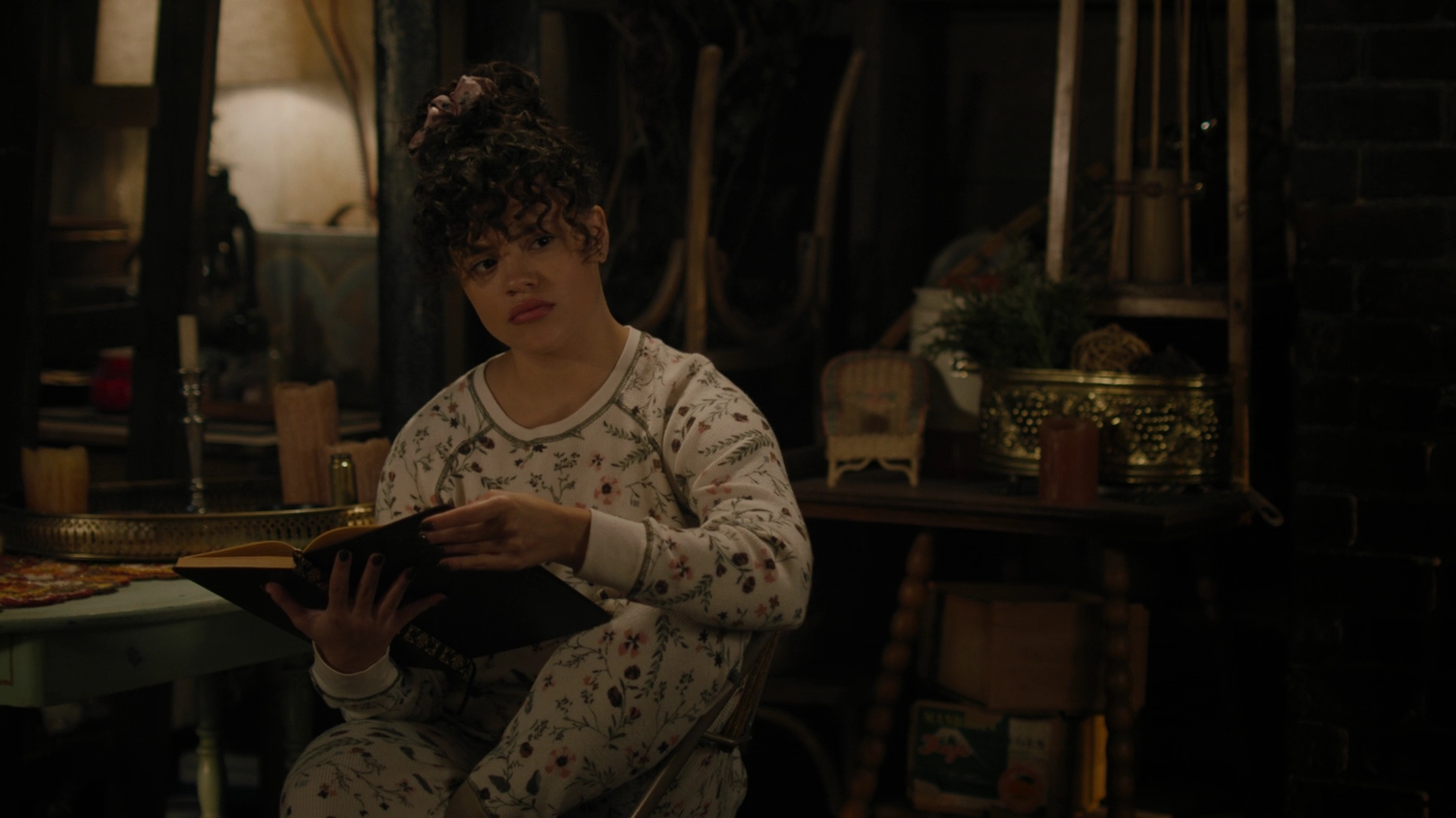 Charmed-Online-dot-nl_Charmed3x04YouCantTouchThis2063.jpg