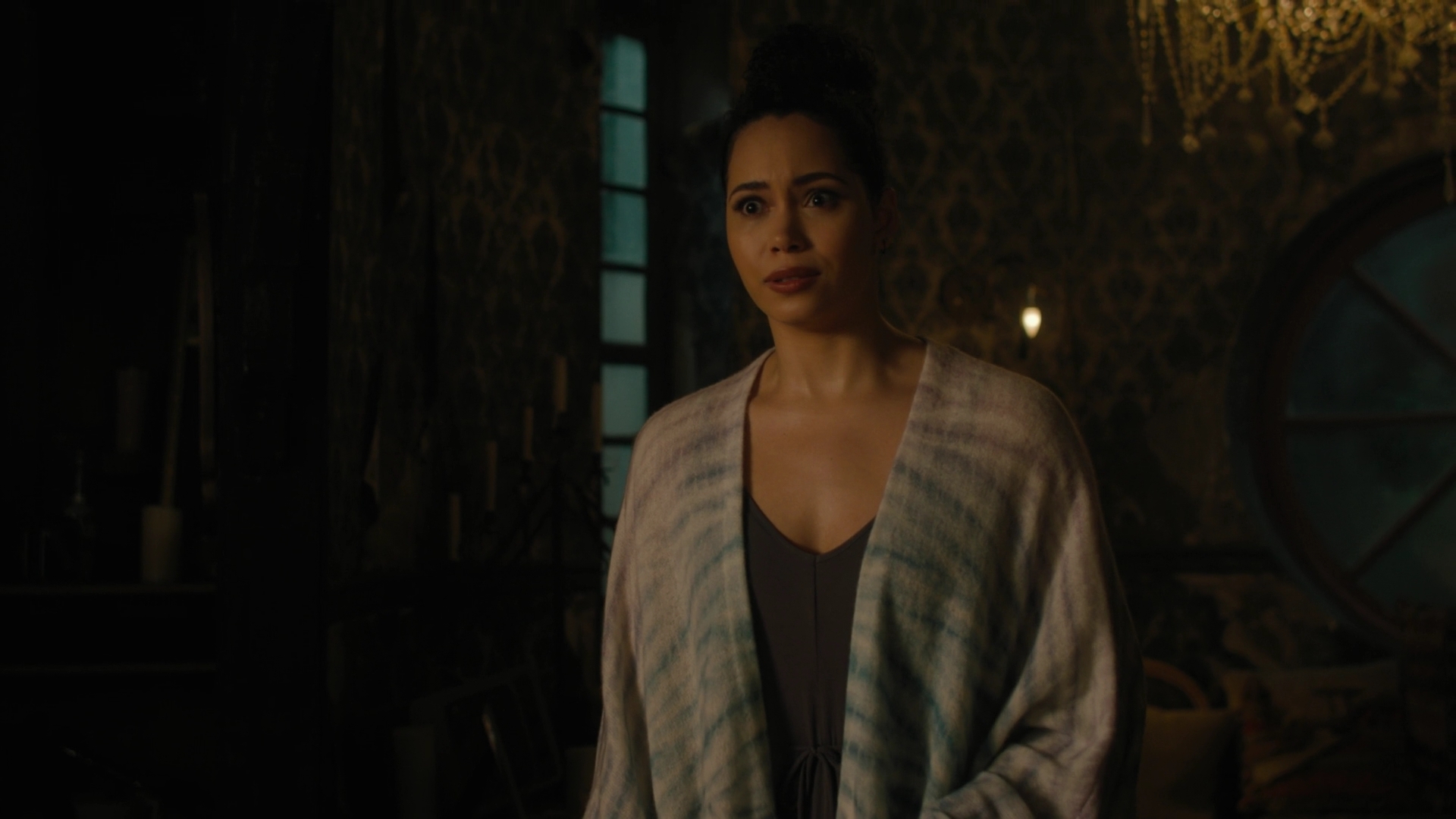 Charmed-Online-dot-nl_Charmed3x04YouCantTouchThis2073.jpg Charmed-Online-dot-nl_Charmed3x04YouCantTouchThis2073.jpg