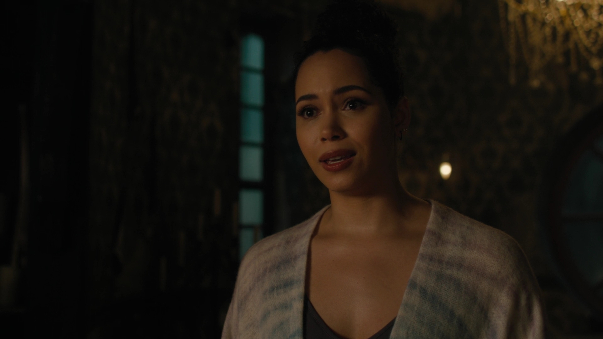 Charmed-Online-dot-nl_Charmed3x04YouCantTouchThis2100.jpg