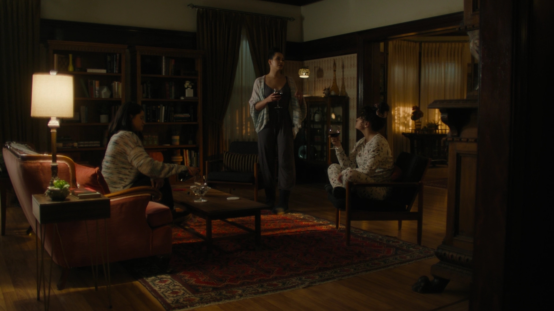 Charmed-Online-dot-nl_Charmed3x04YouCantTouchThis2114.jpg