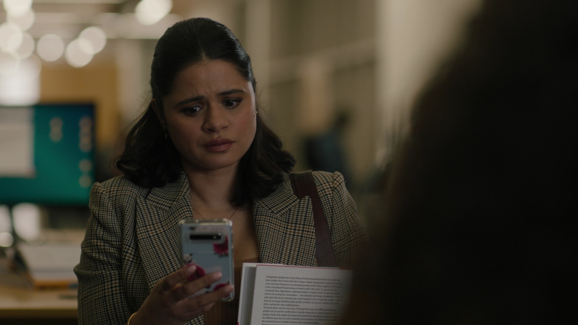 Charmed-Online-dot-nl_Charmed3x05YewDoYou0628.jpg