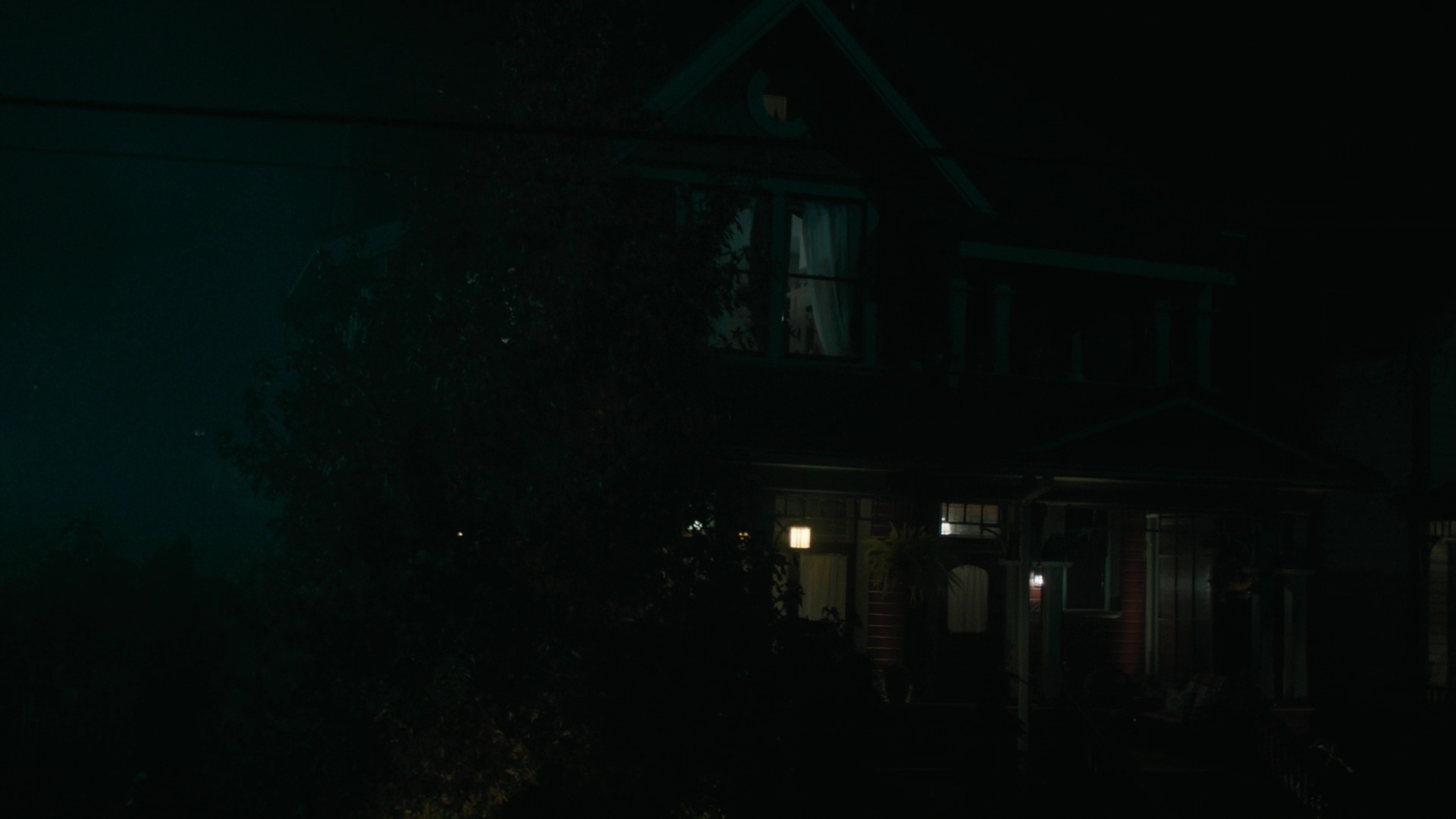 Charmed-Online-dot-nl_Charmed3x05YewDoYou2290.jpg