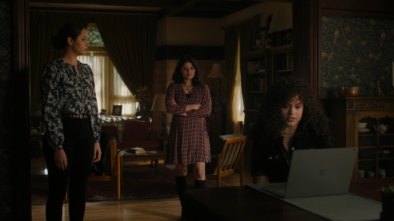 Charmed-Online-dot-nl_Charmed3x06PrivateEnemyNo1-0114.jpg