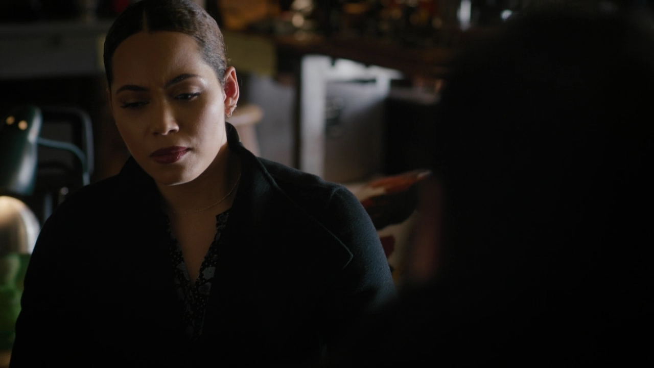 Charmed-Online-dot-nl_Charmed3x06PrivateEnemyNo1-0655.jpg