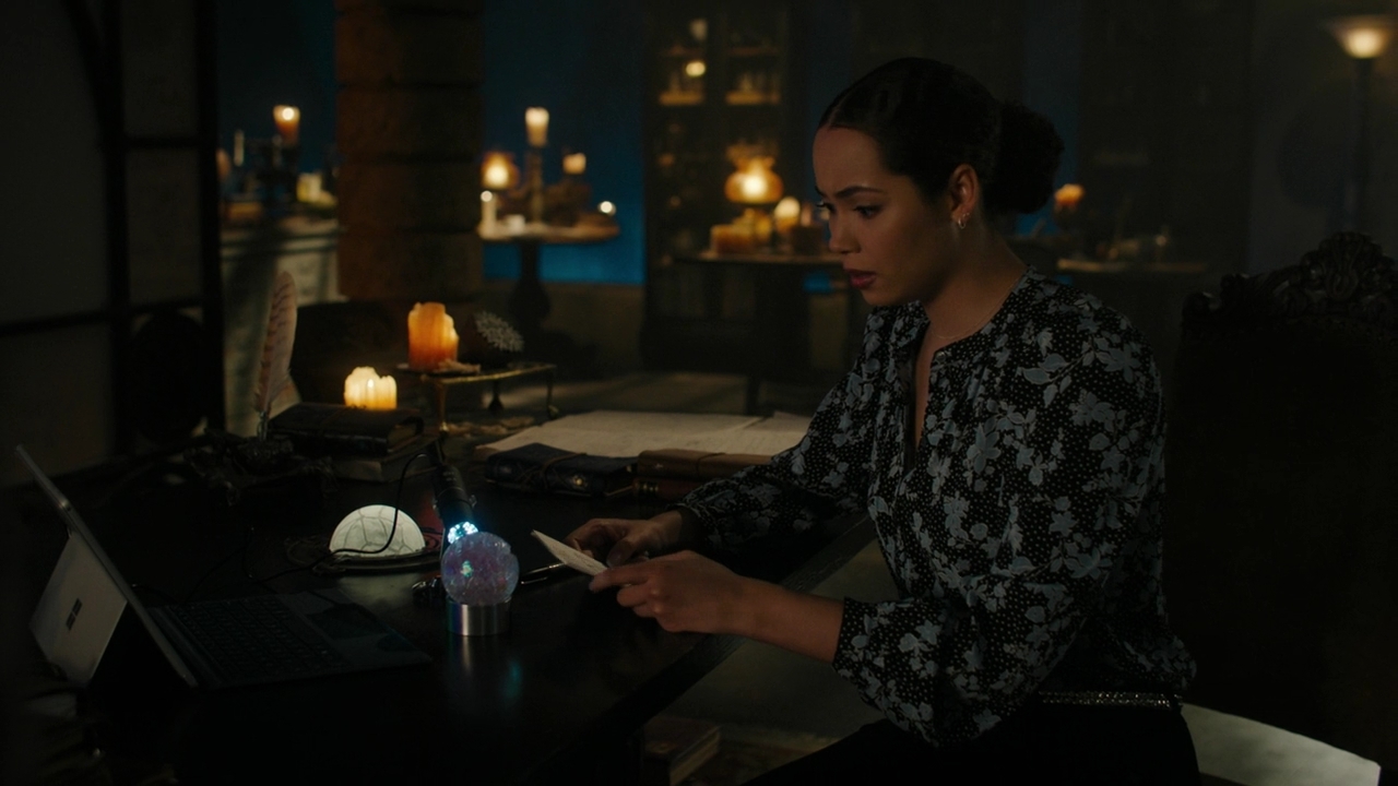 Charmed-Online-dot-nl_Charmed3x06PrivateEnemyNo1-0787.jpg
