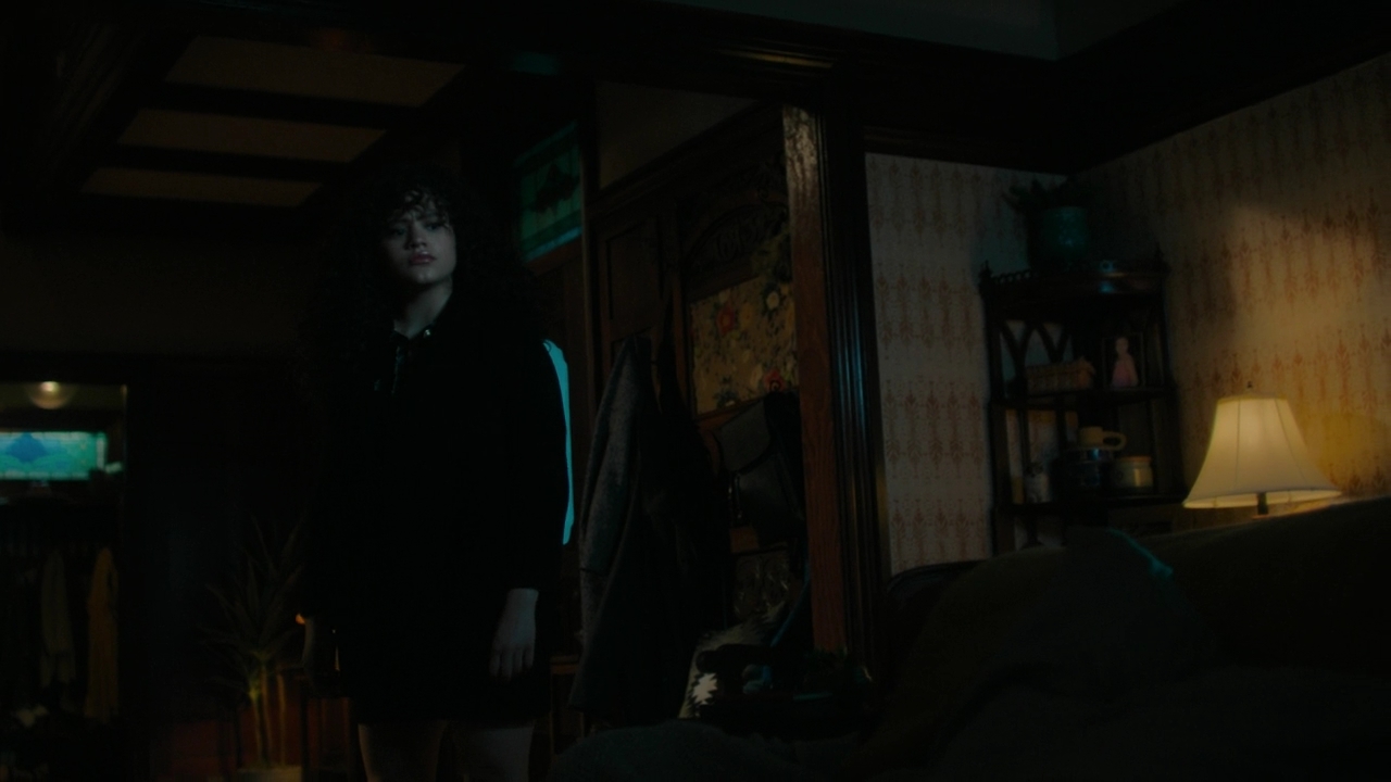 Charmed-Online-dot-nl_Charmed3x06PrivateEnemyNo1-2011.jpg