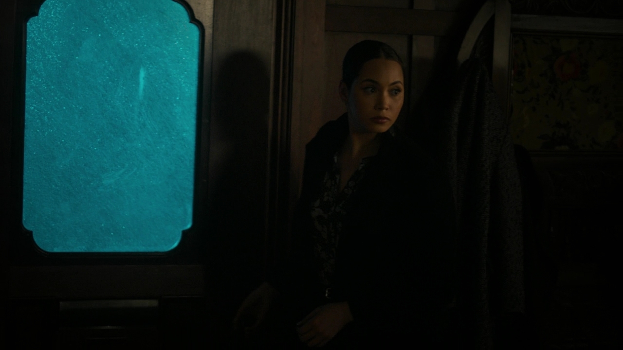 Charmed-Online-dot-nl_Charmed3x06PrivateEnemyNo1-2057.jpg