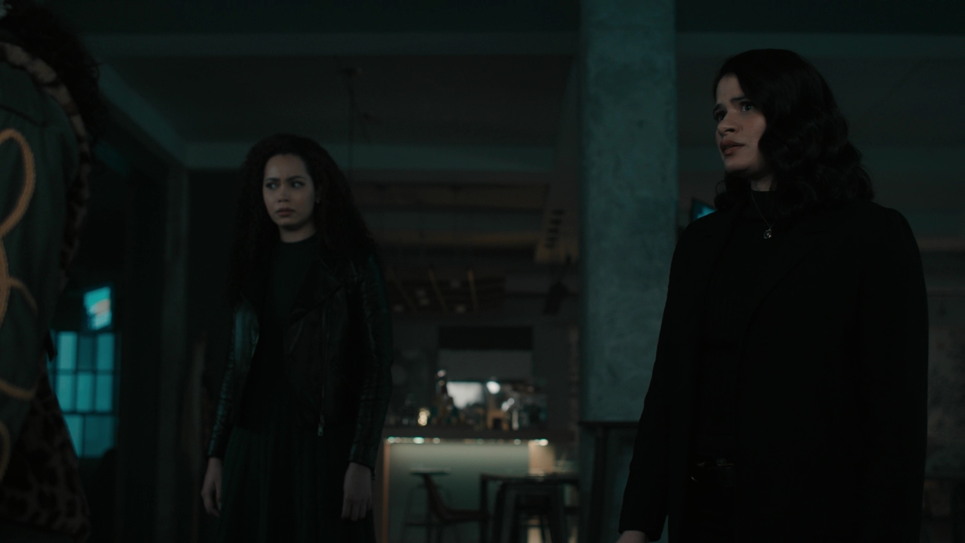 Charmed-Online-dot-nl_Charmed3x07WitchWayOut0779.jpg