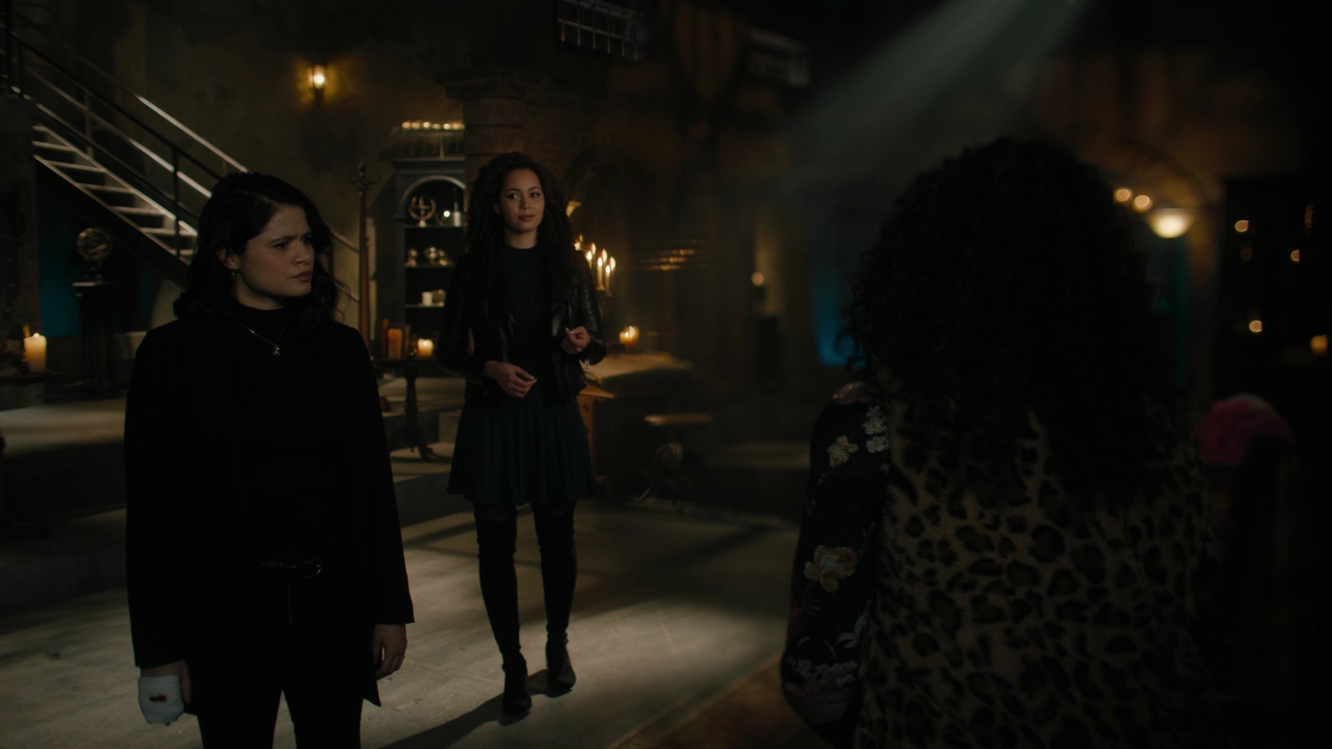 Charmed-Online-dot-nl_Charmed3x07WitchWayOut0894.jpg Charmed-Online-dot-nl_Charmed3x07WitchWayOut0894.jpg