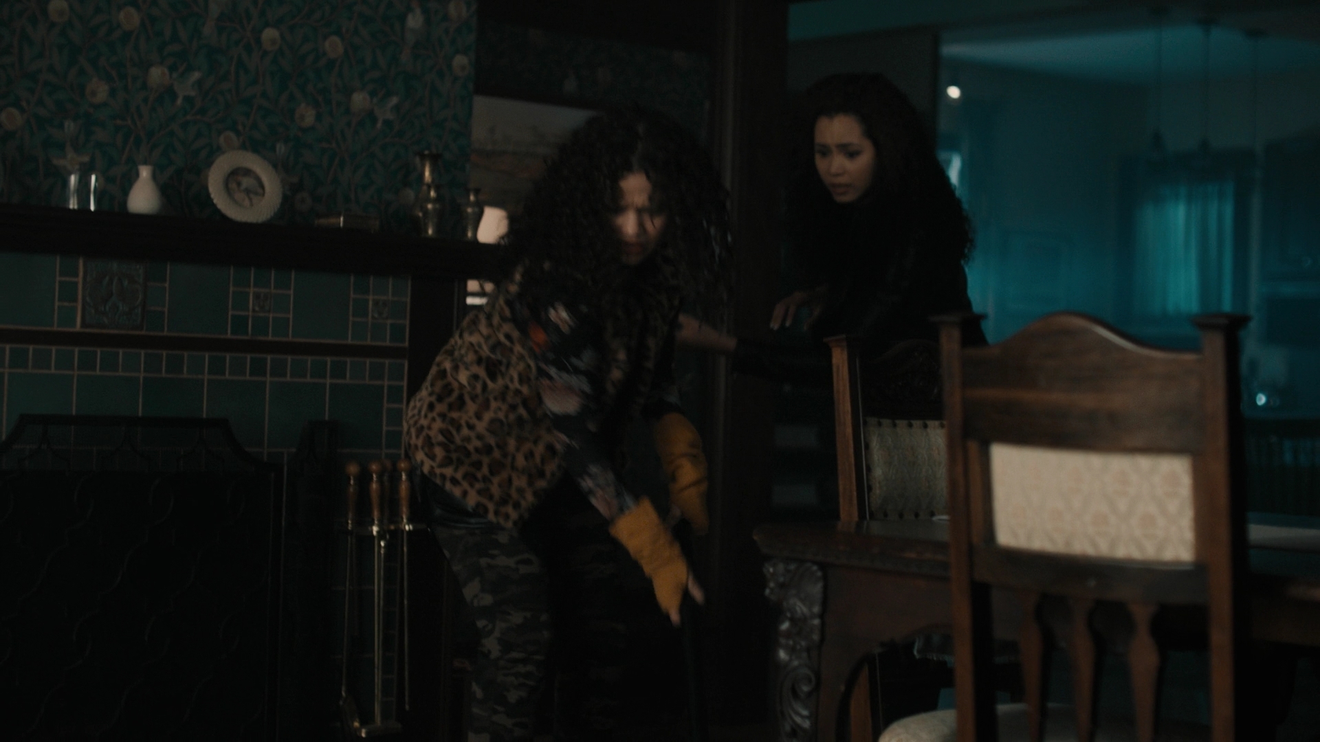Charmed-Online-dot-nl_Charmed3x07WitchWayOut1330.jpg